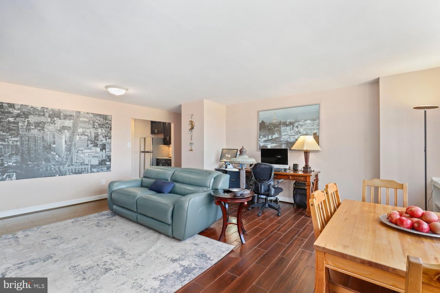 RIVER PLACE - Residential