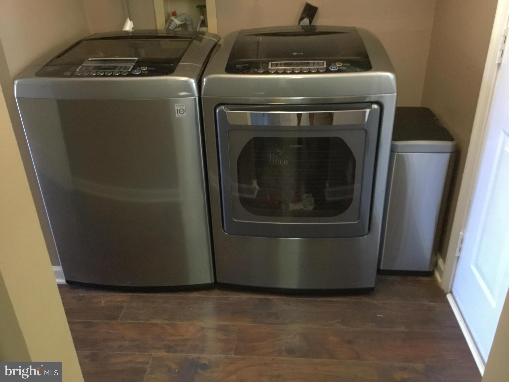 CAMELOT - Residential Lease