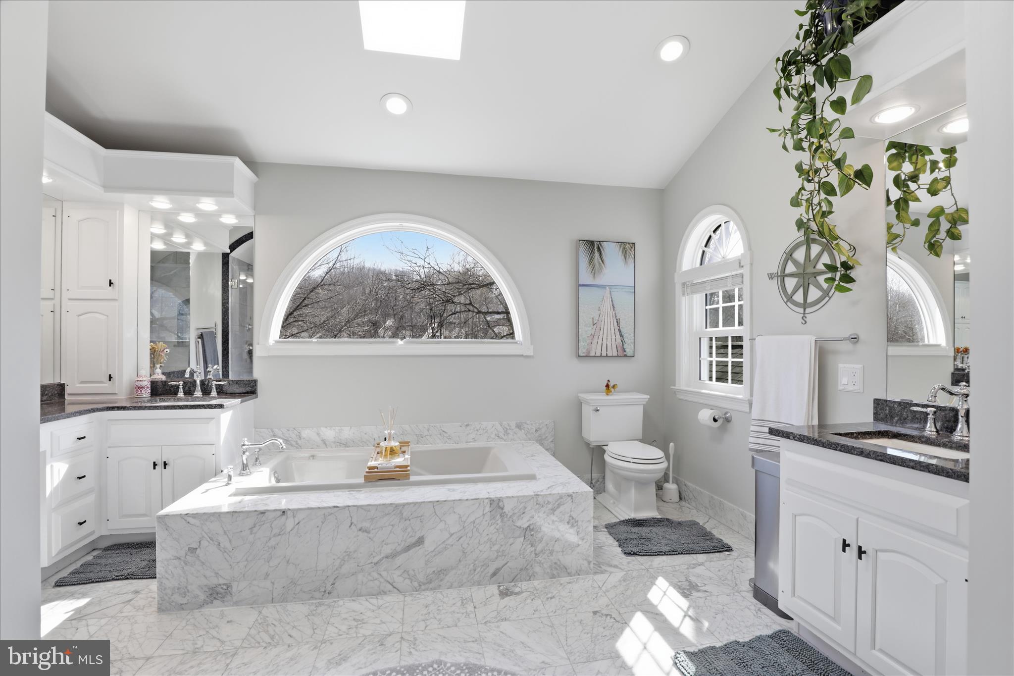 SCHOOL LANE HILLS ESTATES - Residential