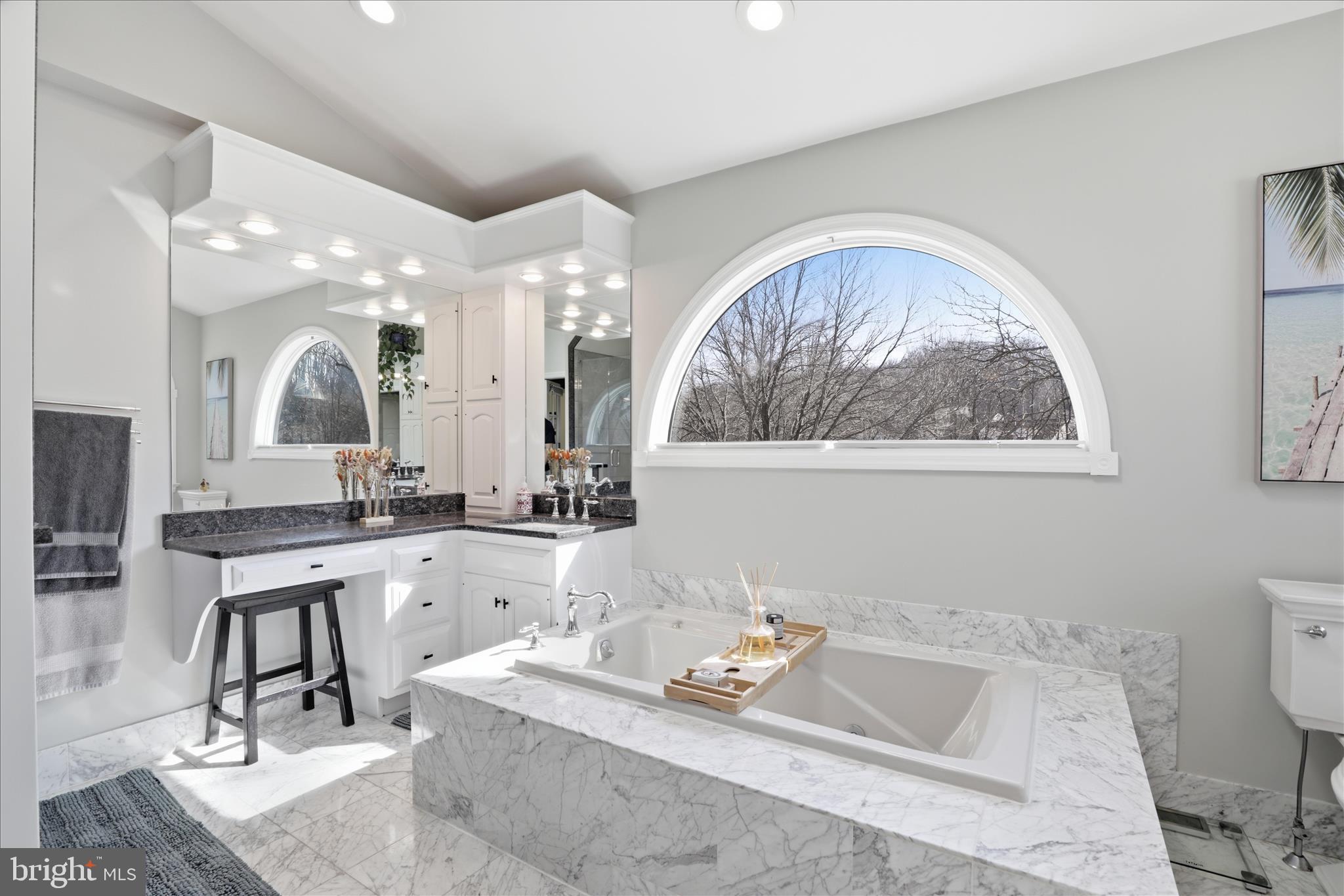 SCHOOL LANE HILLS ESTATES - Residential