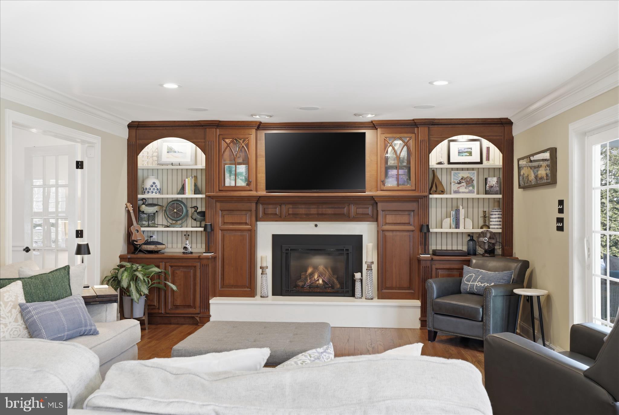 SCHOOL LANE HILLS ESTATES - Residential