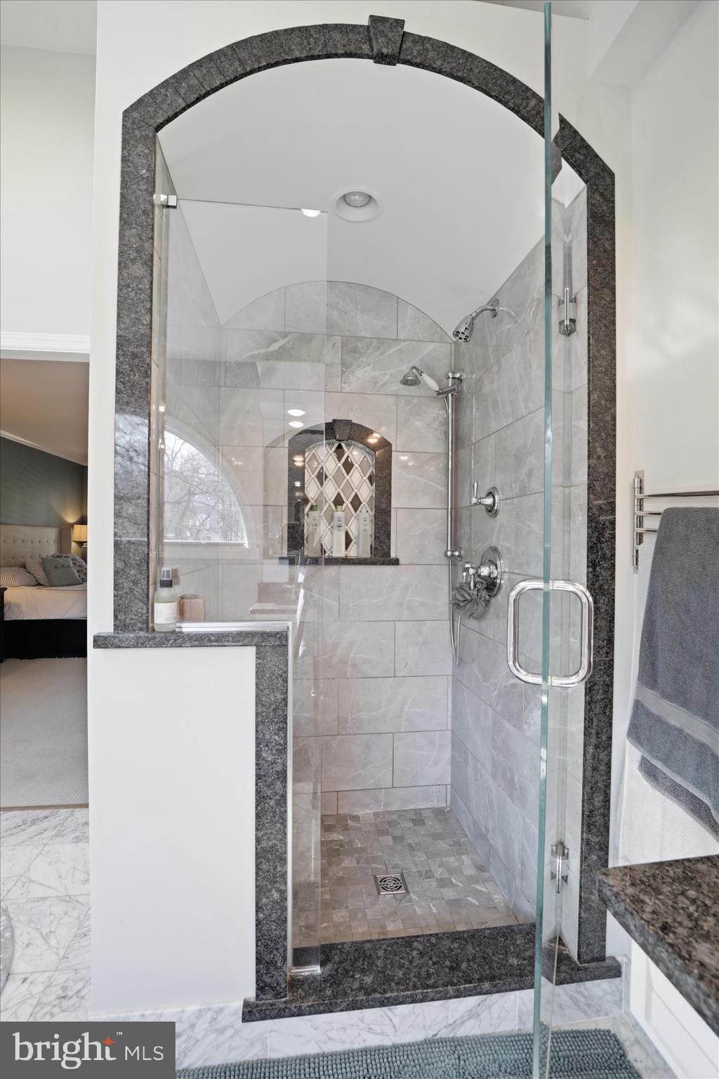 SCHOOL LANE HILLS ESTATES - Residential