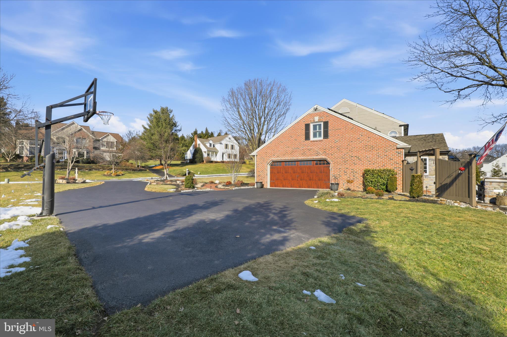 SCHOOL LANE HILLS ESTATES - Residential