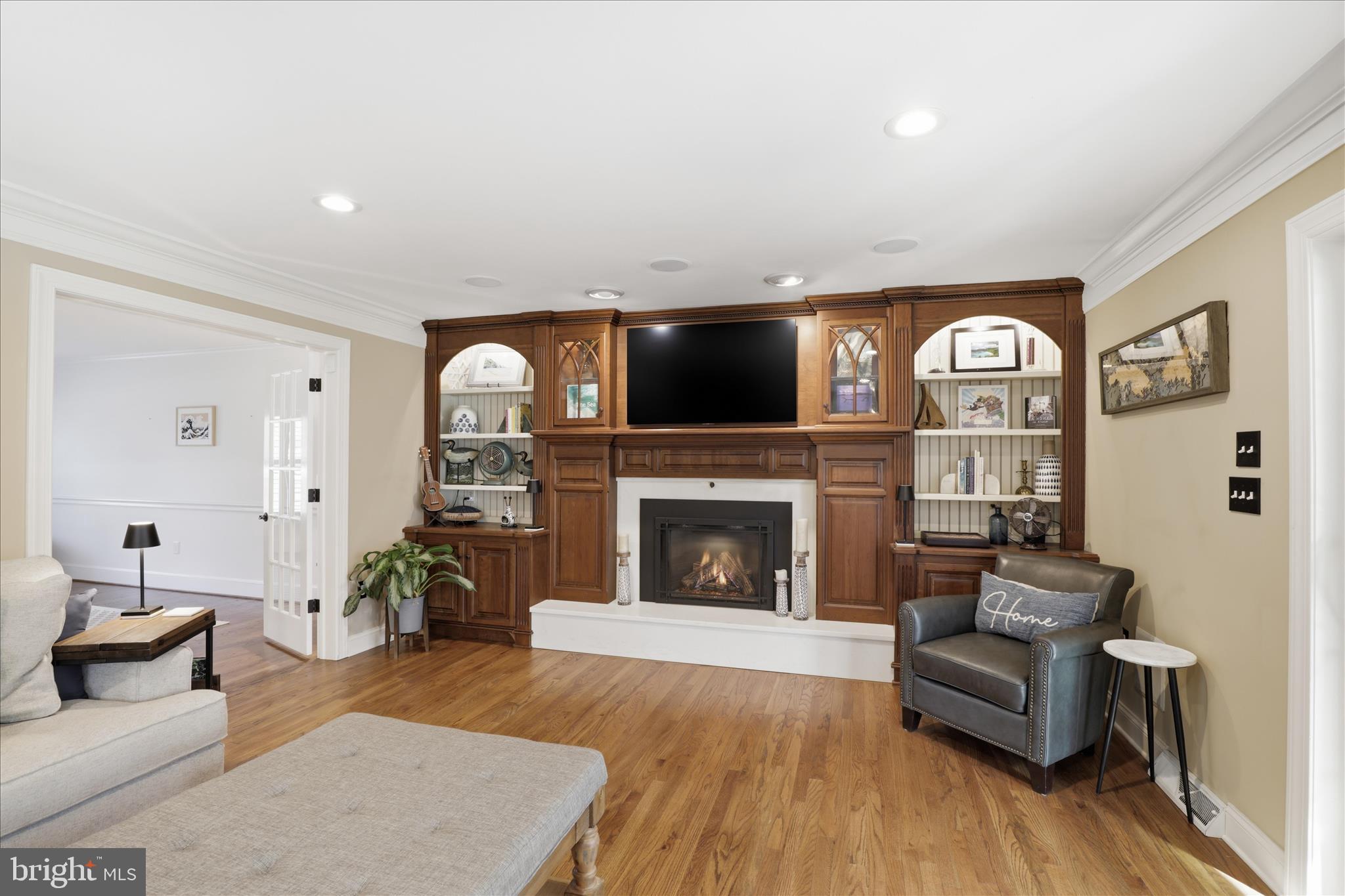 SCHOOL LANE HILLS ESTATES - Residential