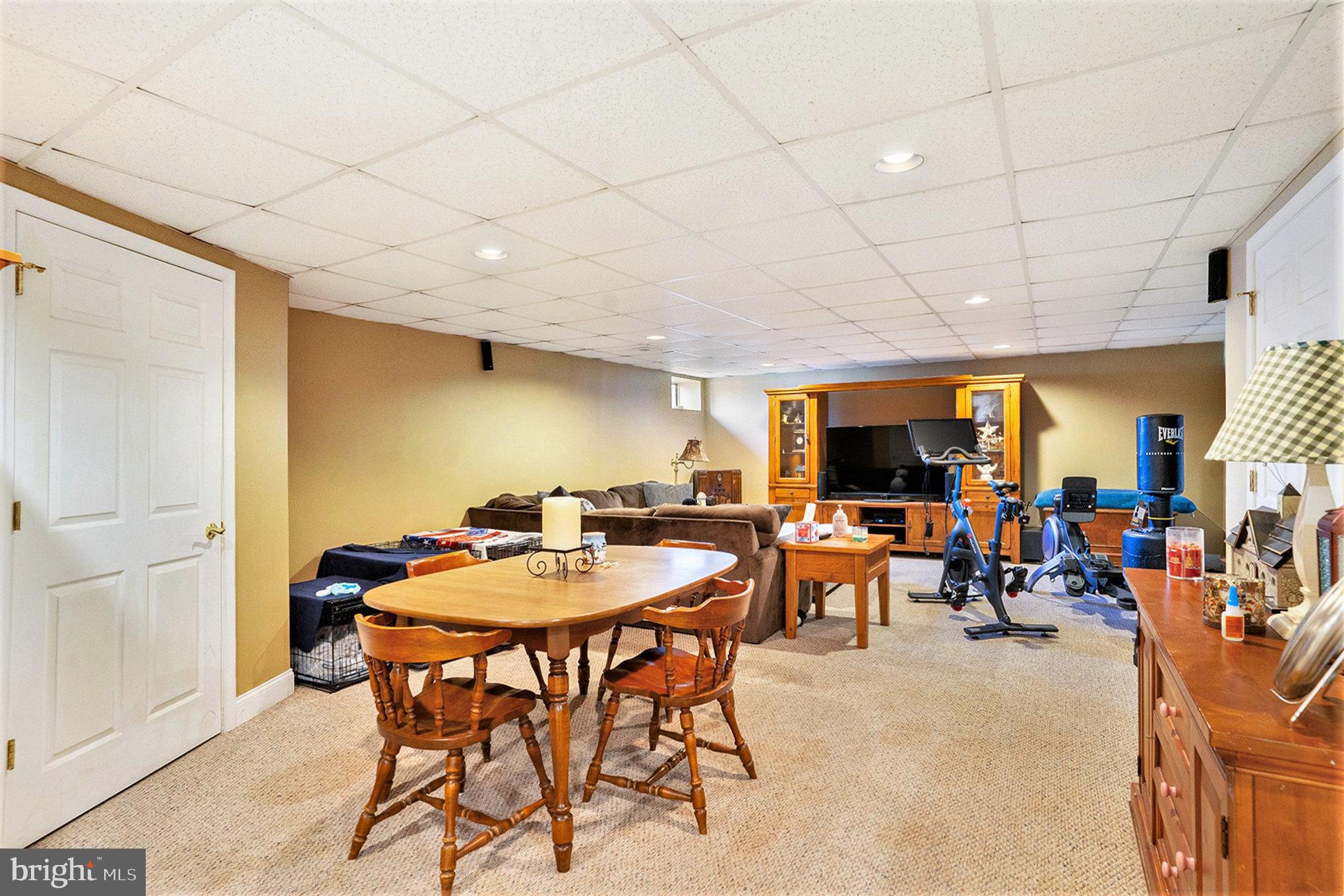 MERION VIEW - Residential