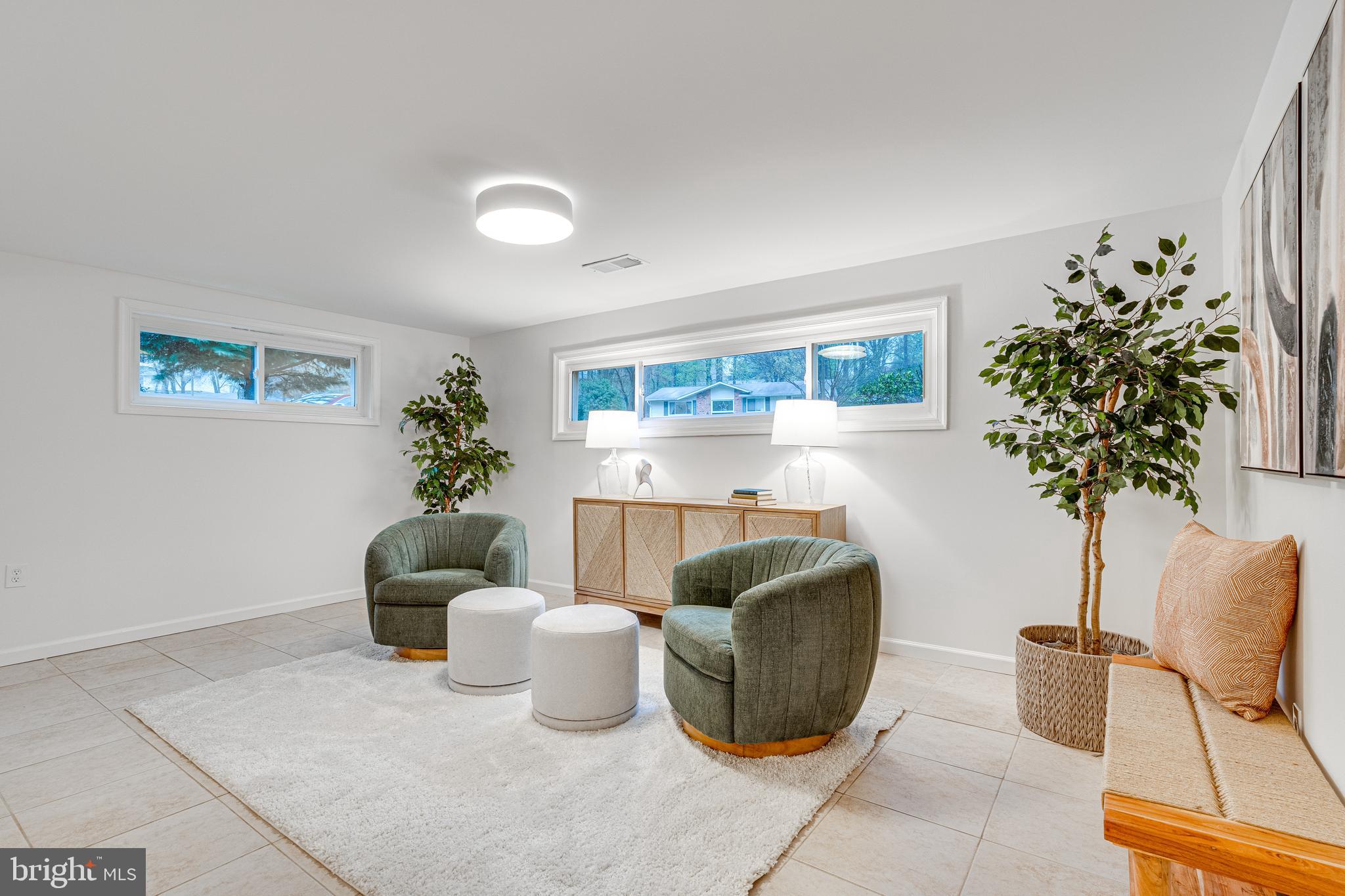 KINGS PARK WEST - Residential