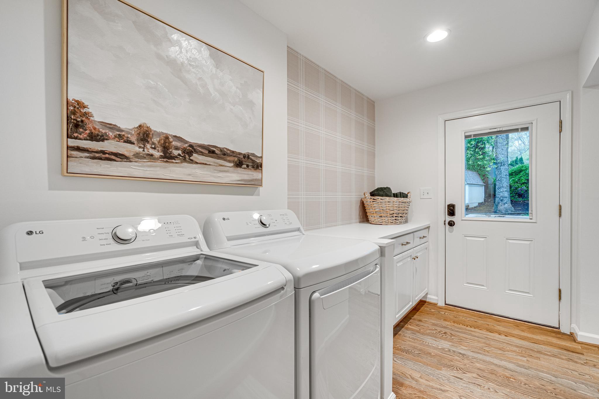 KINGS PARK WEST - Residential