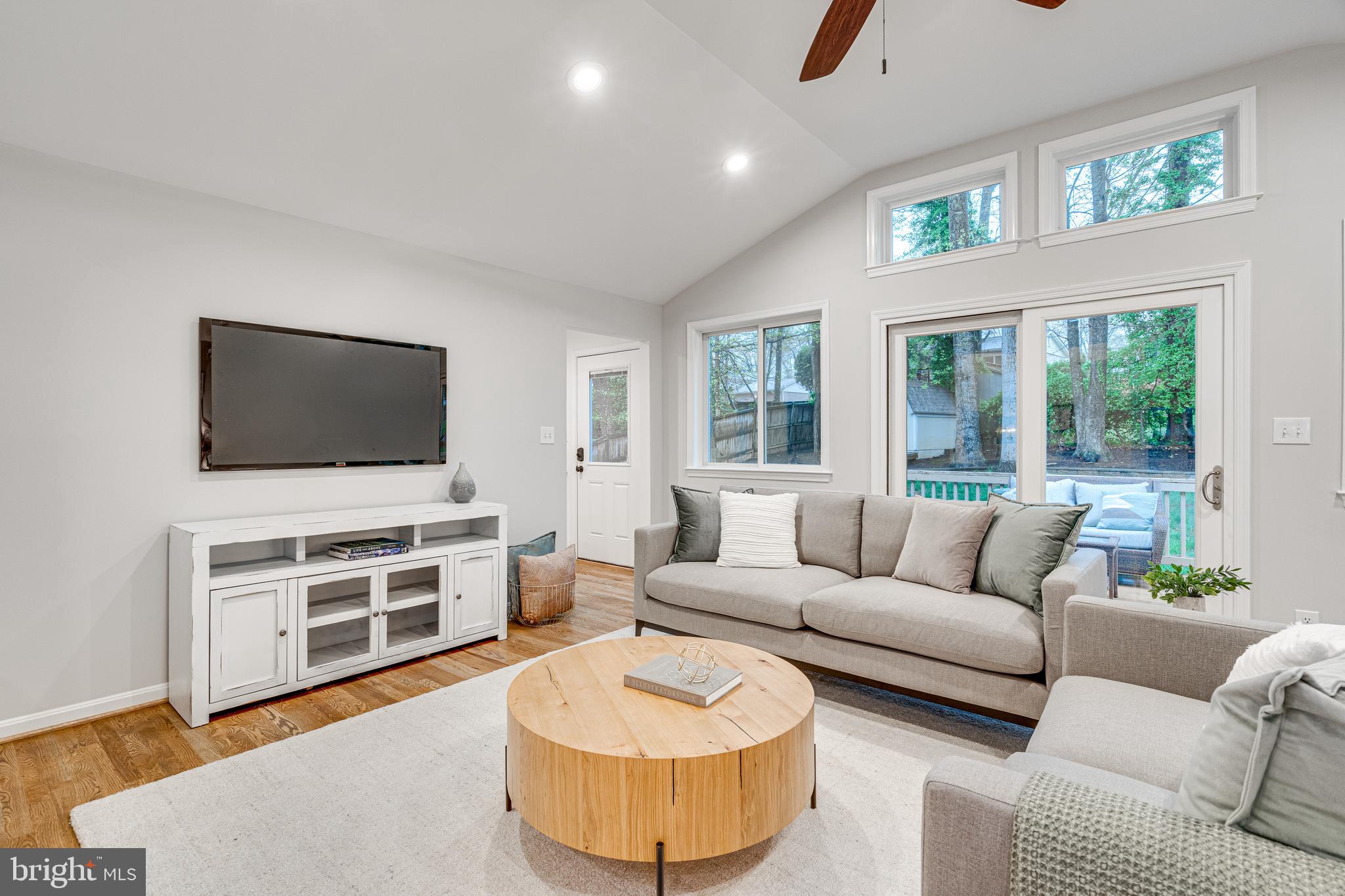 KINGS PARK WEST - Residential