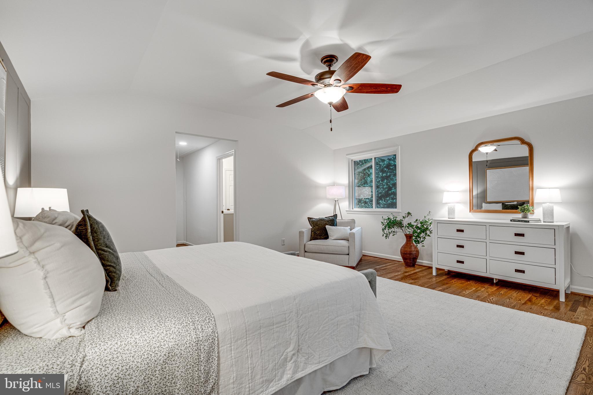 KINGS PARK WEST - Residential