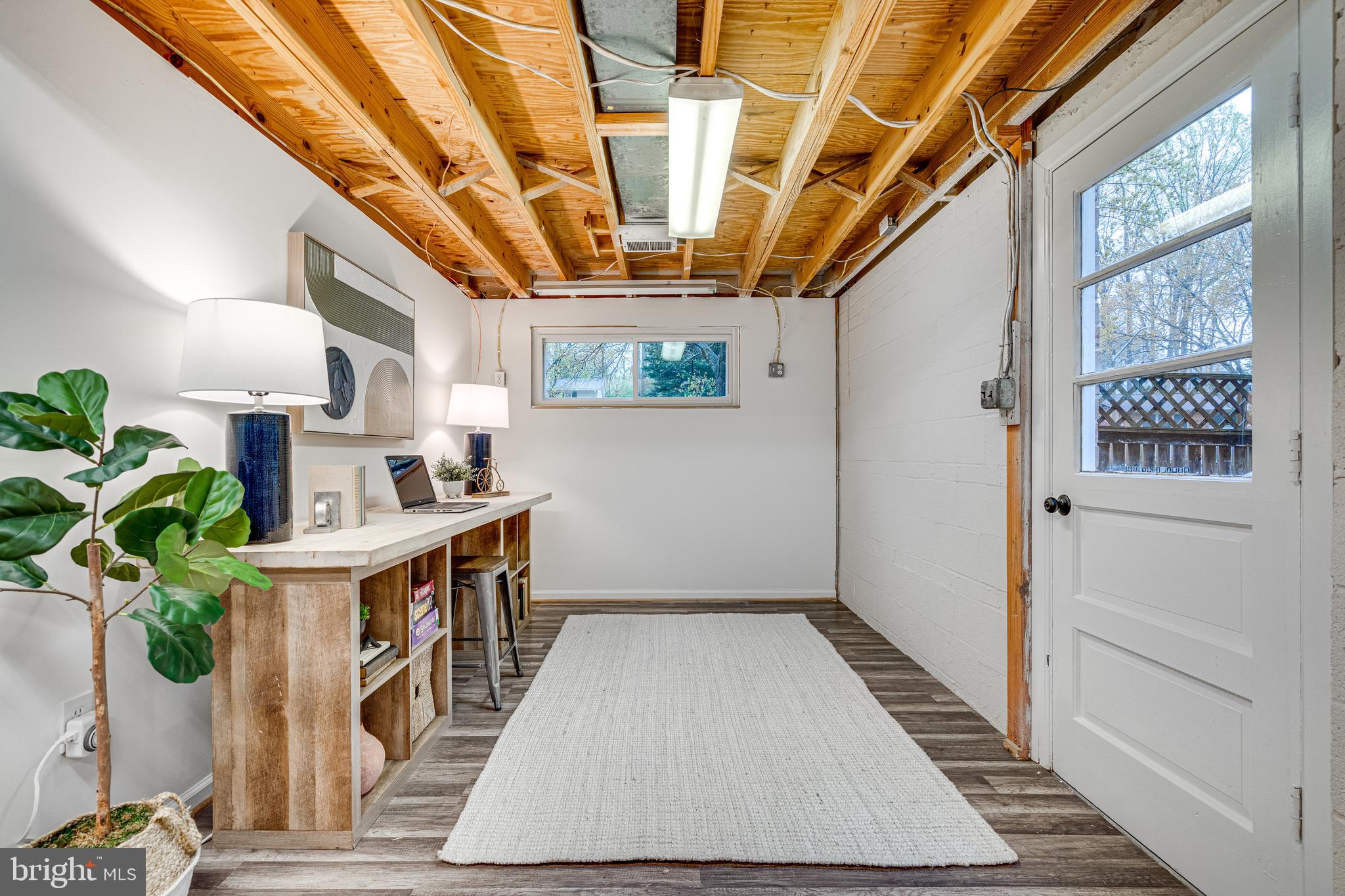 KINGS PARK WEST - Residential