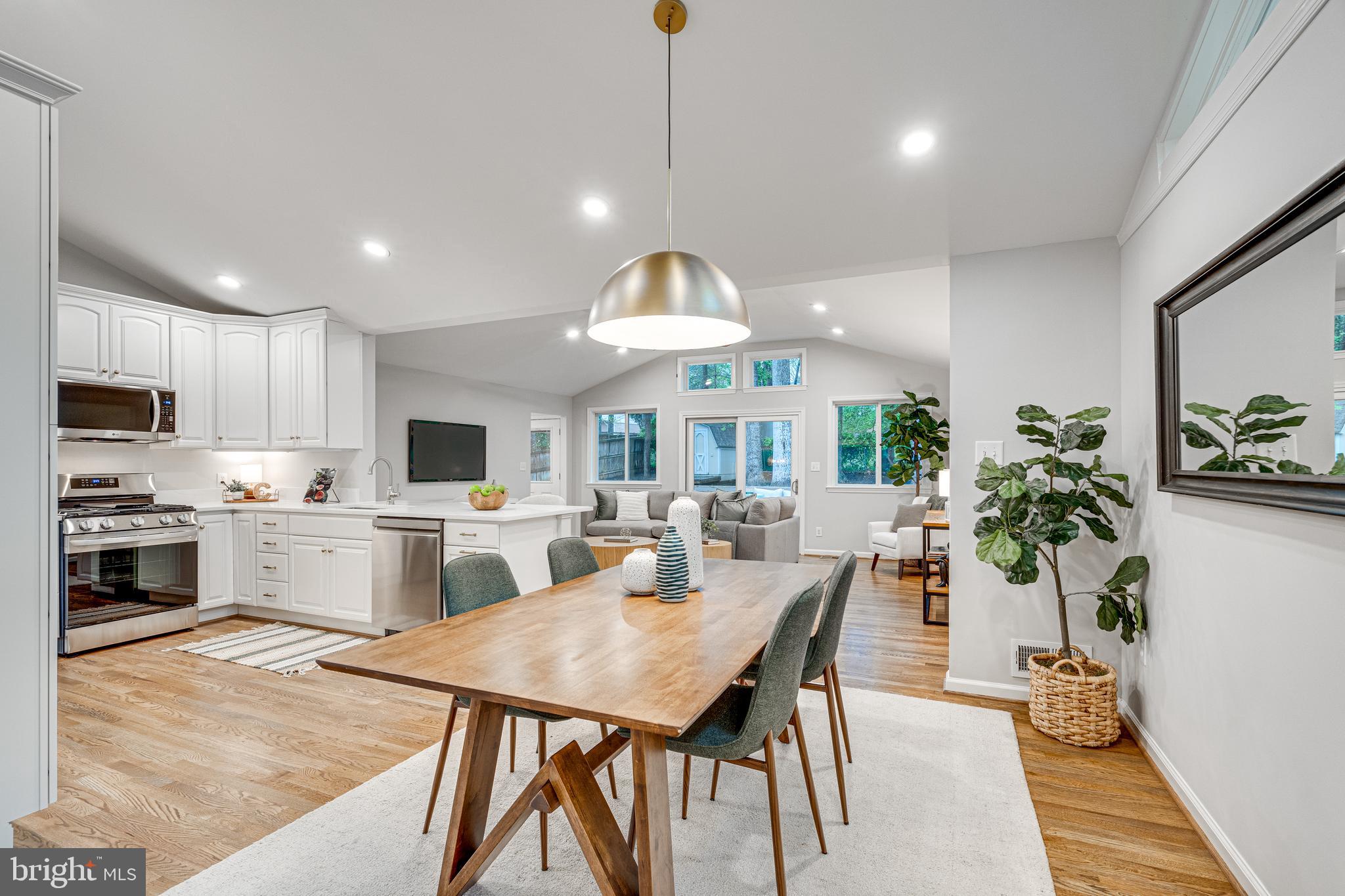 KINGS PARK WEST - Residential