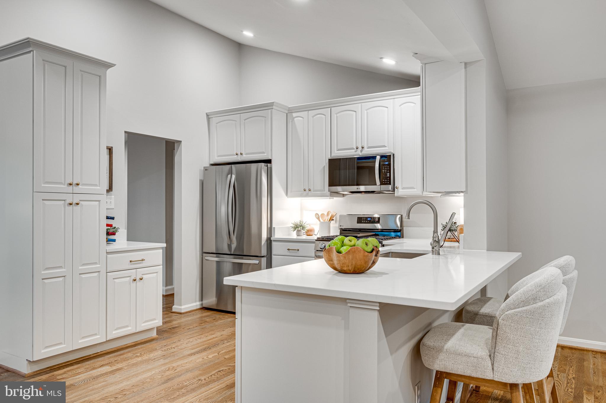 KINGS PARK WEST - Residential