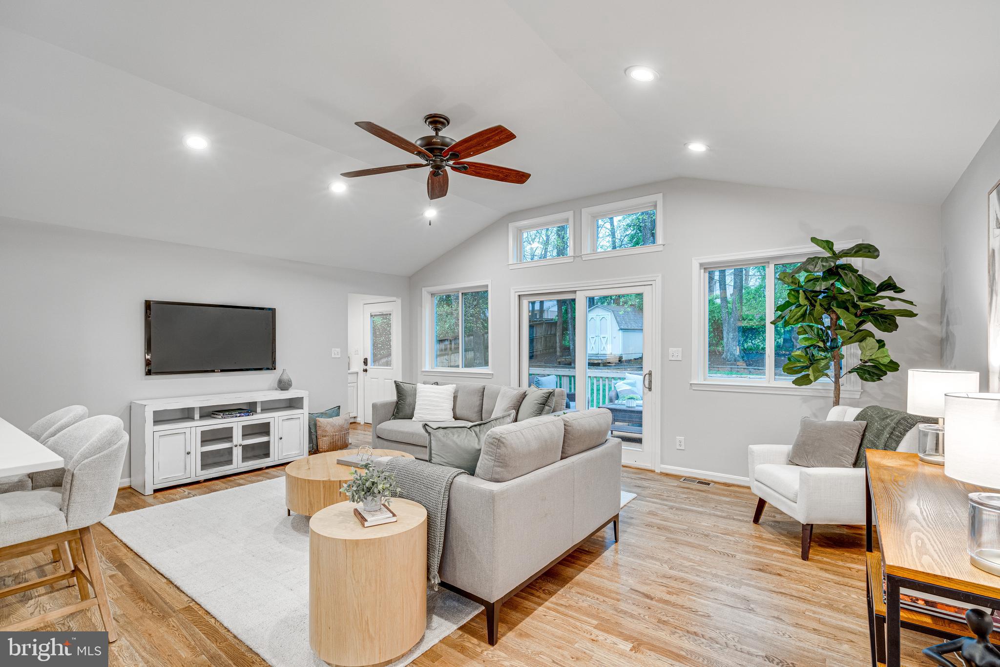 KINGS PARK WEST - Residential