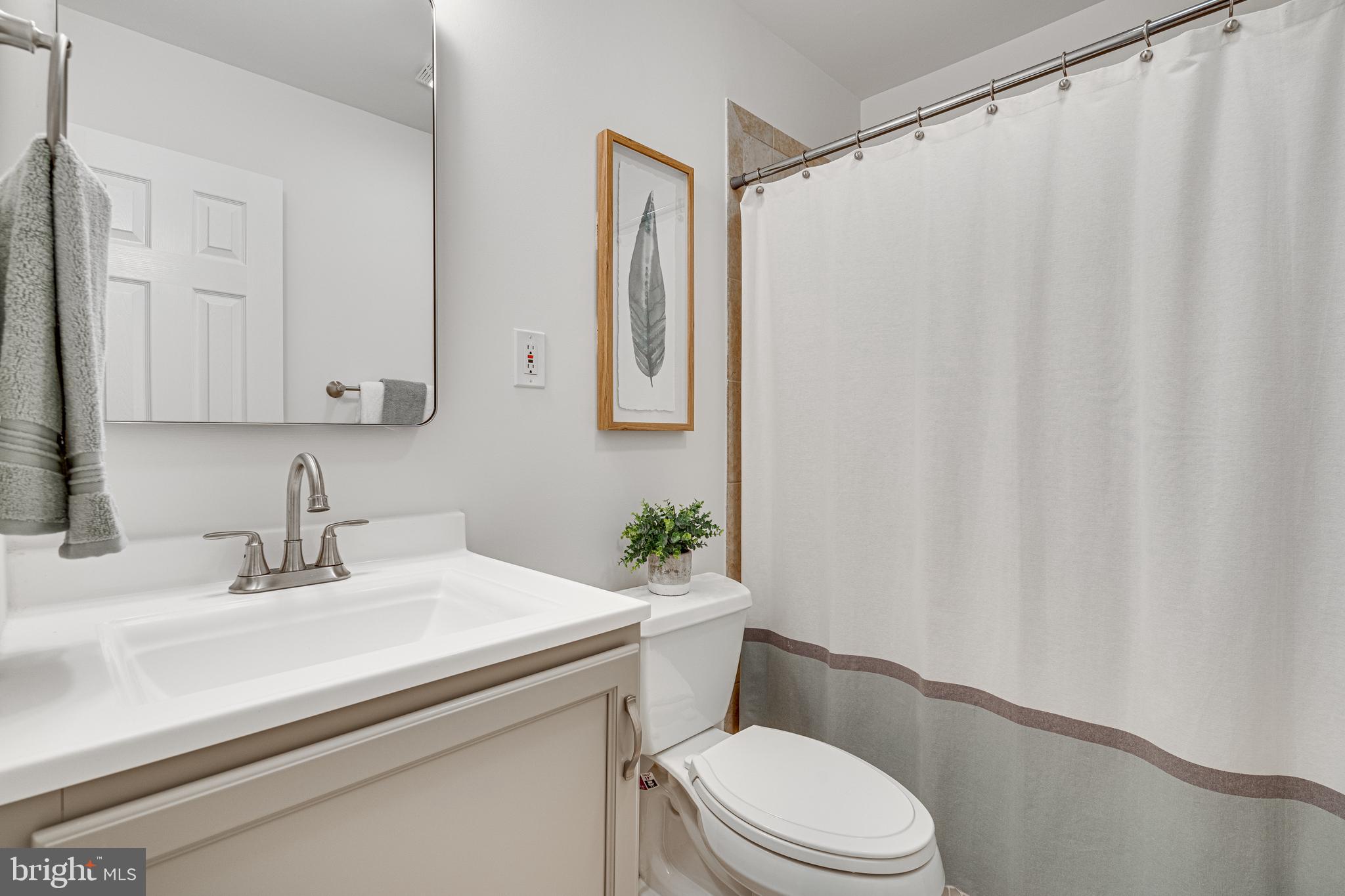 KINGS PARK WEST - Residential