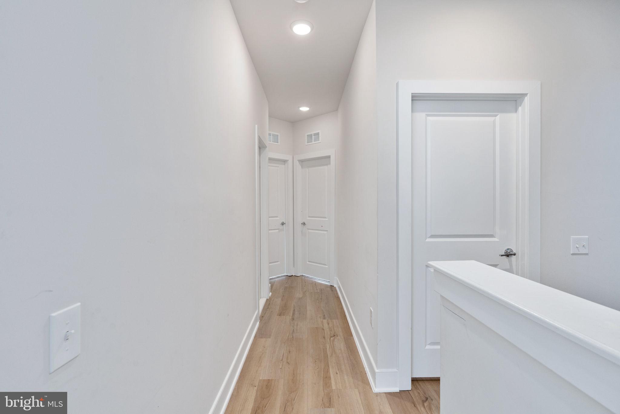 POTOMAC SHORES - Residential Lease