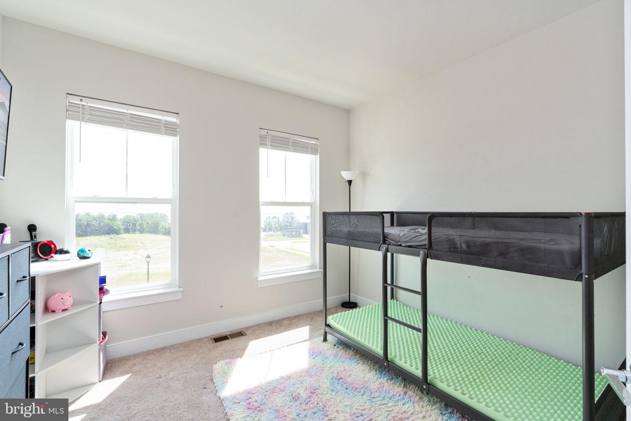 POTOMAC SHORES - Residential Lease