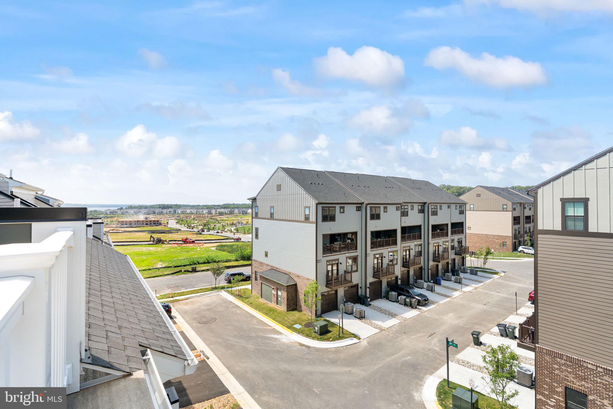 POTOMAC SHORES - Residential Lease