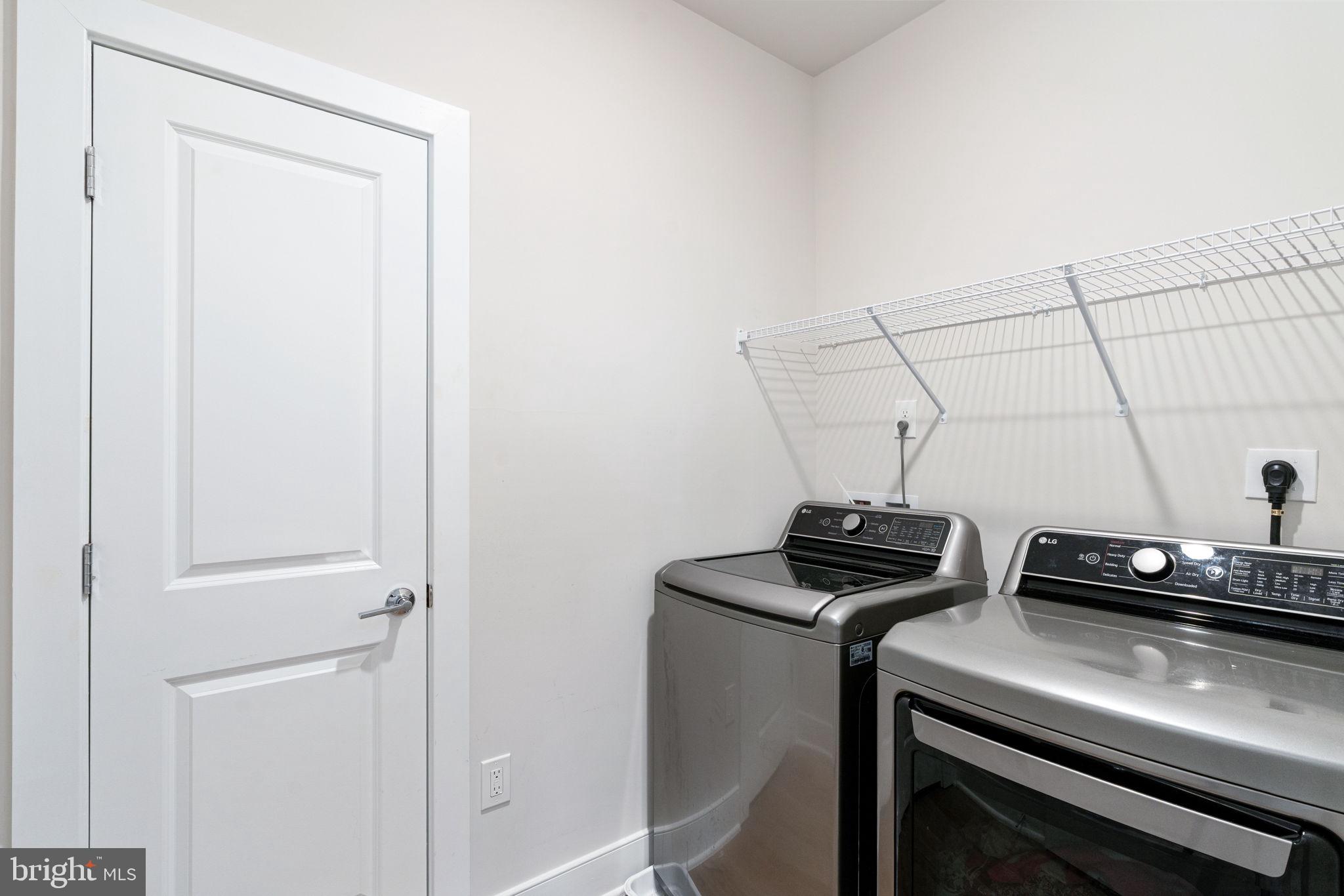 POTOMAC SHORES - Residential Lease