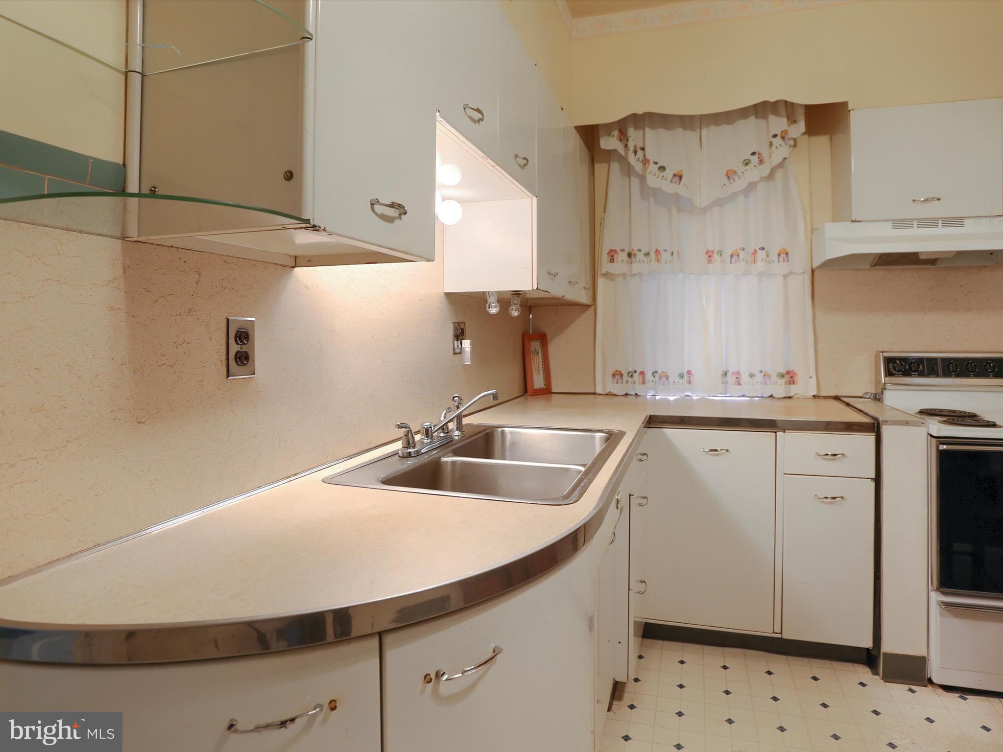 ALLISON HILL - Residential