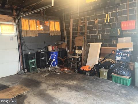 ALLISON HILL - Residential