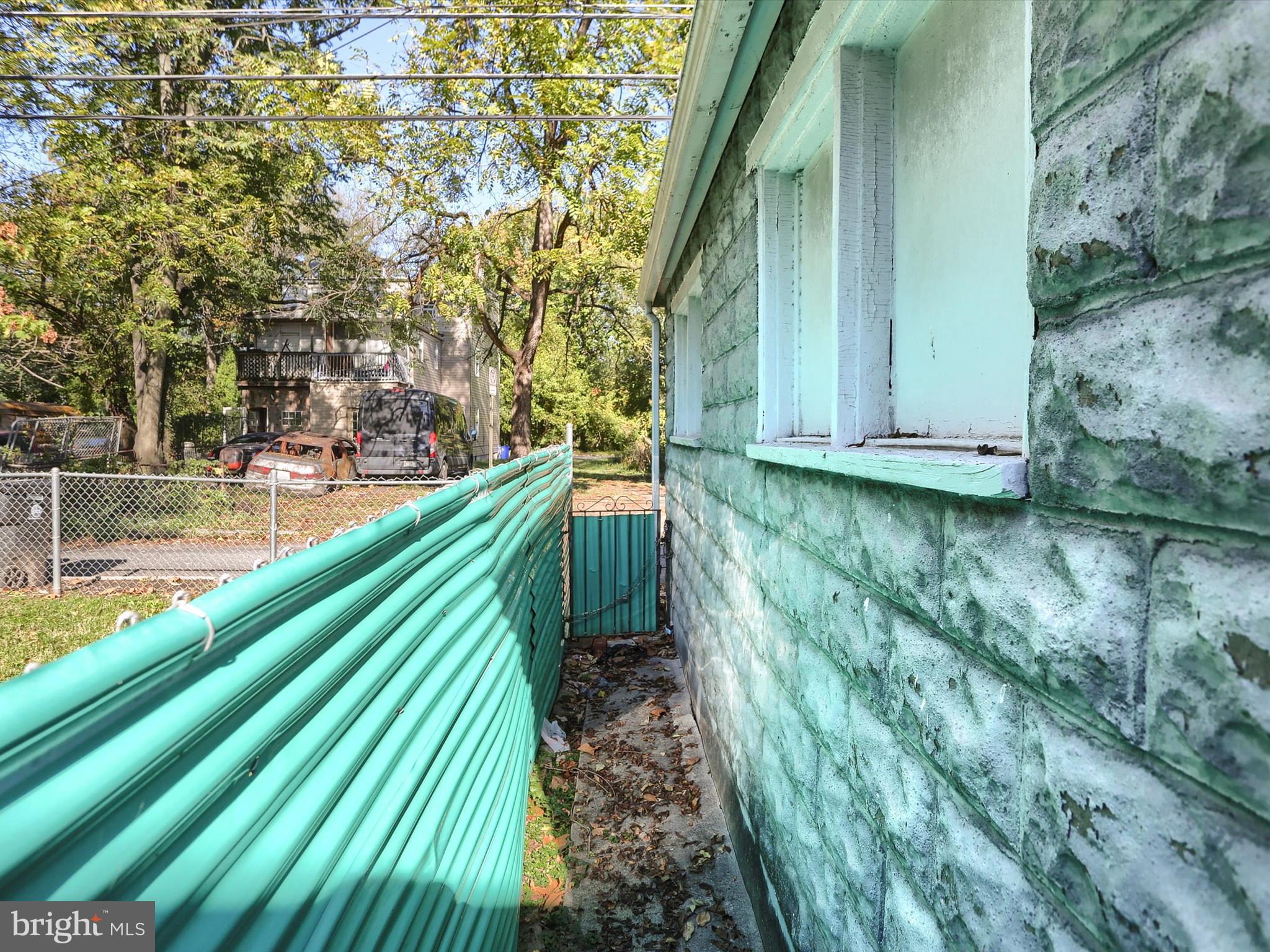 ALLISON HILL - Residential