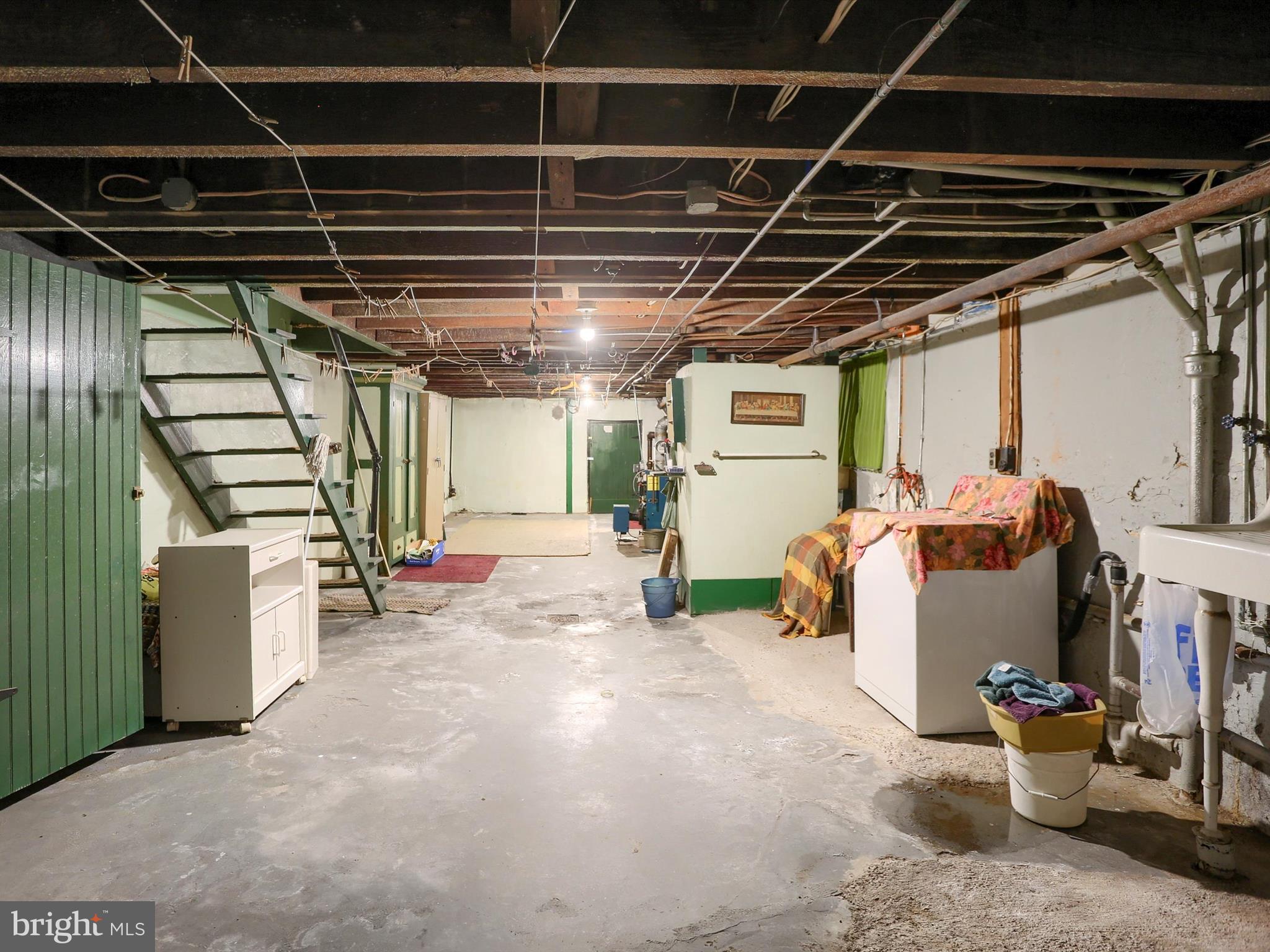 ALLISON HILL - Residential