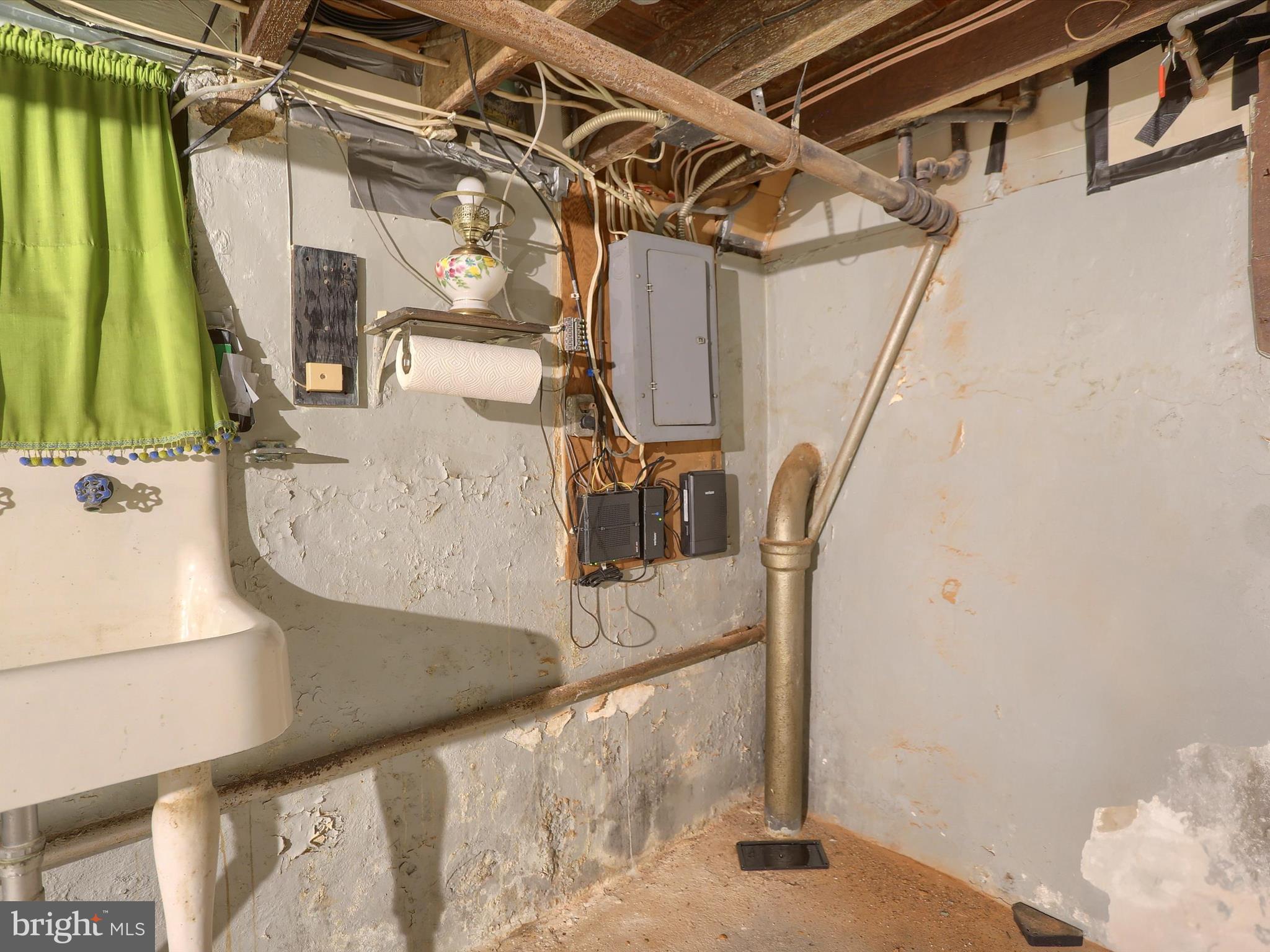 ALLISON HILL - Residential