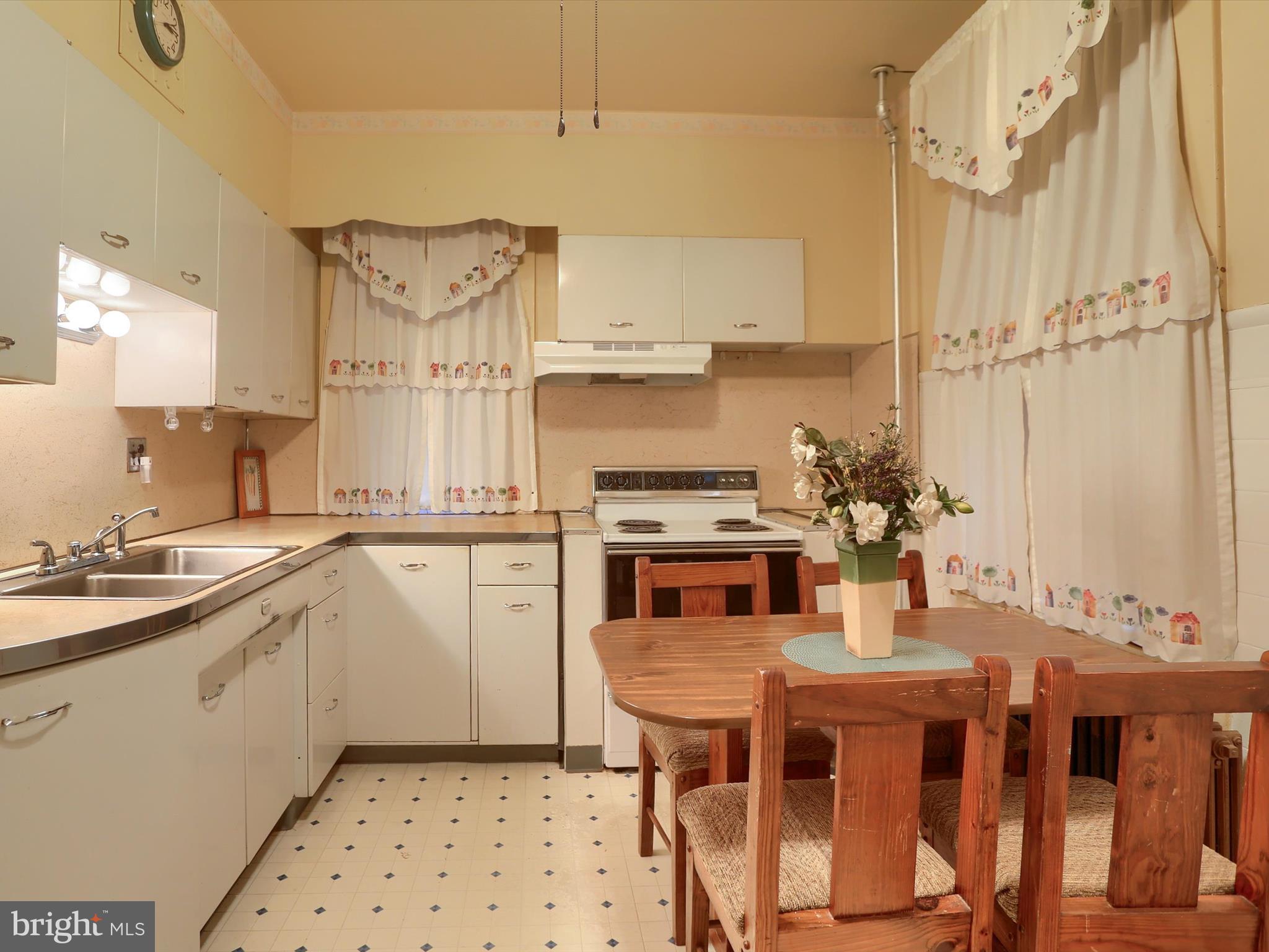 ALLISON HILL - Residential