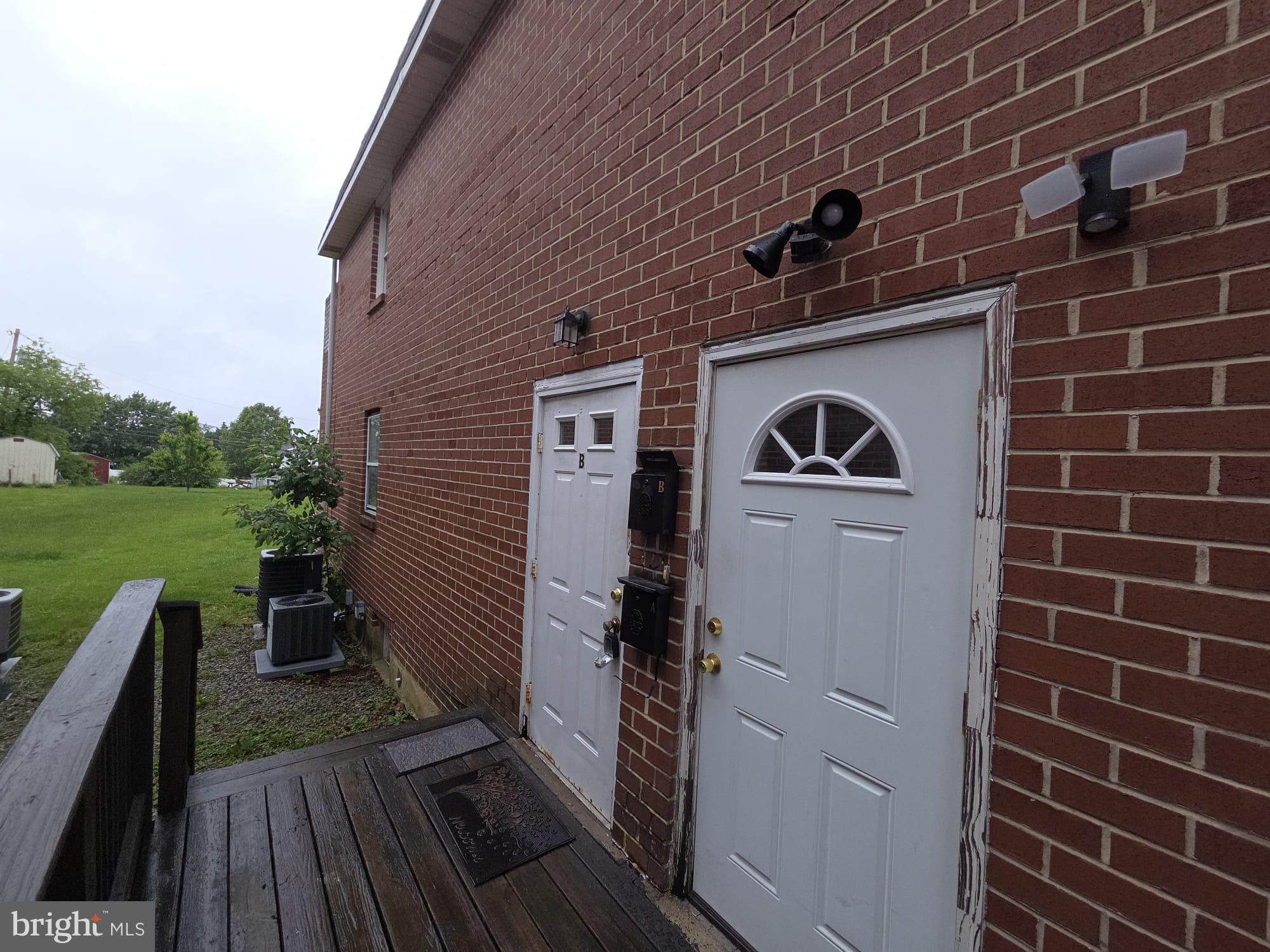 214 WEST CHESTER PIKE B