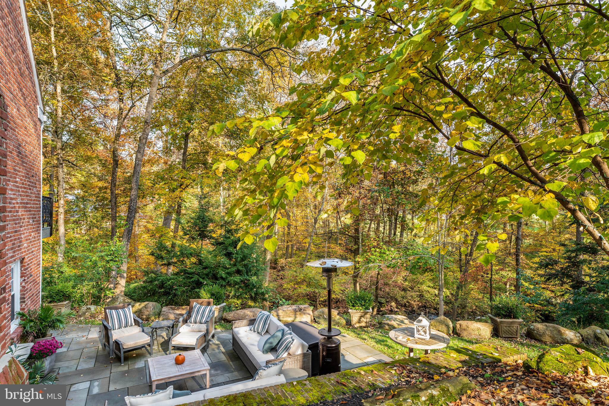 RADNOR HUNT - Residential