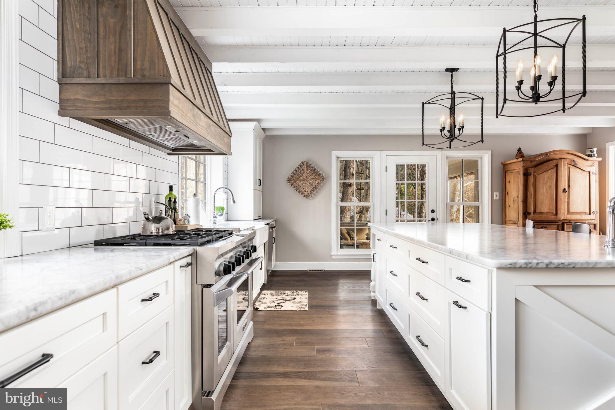 RADNOR HUNT - Residential