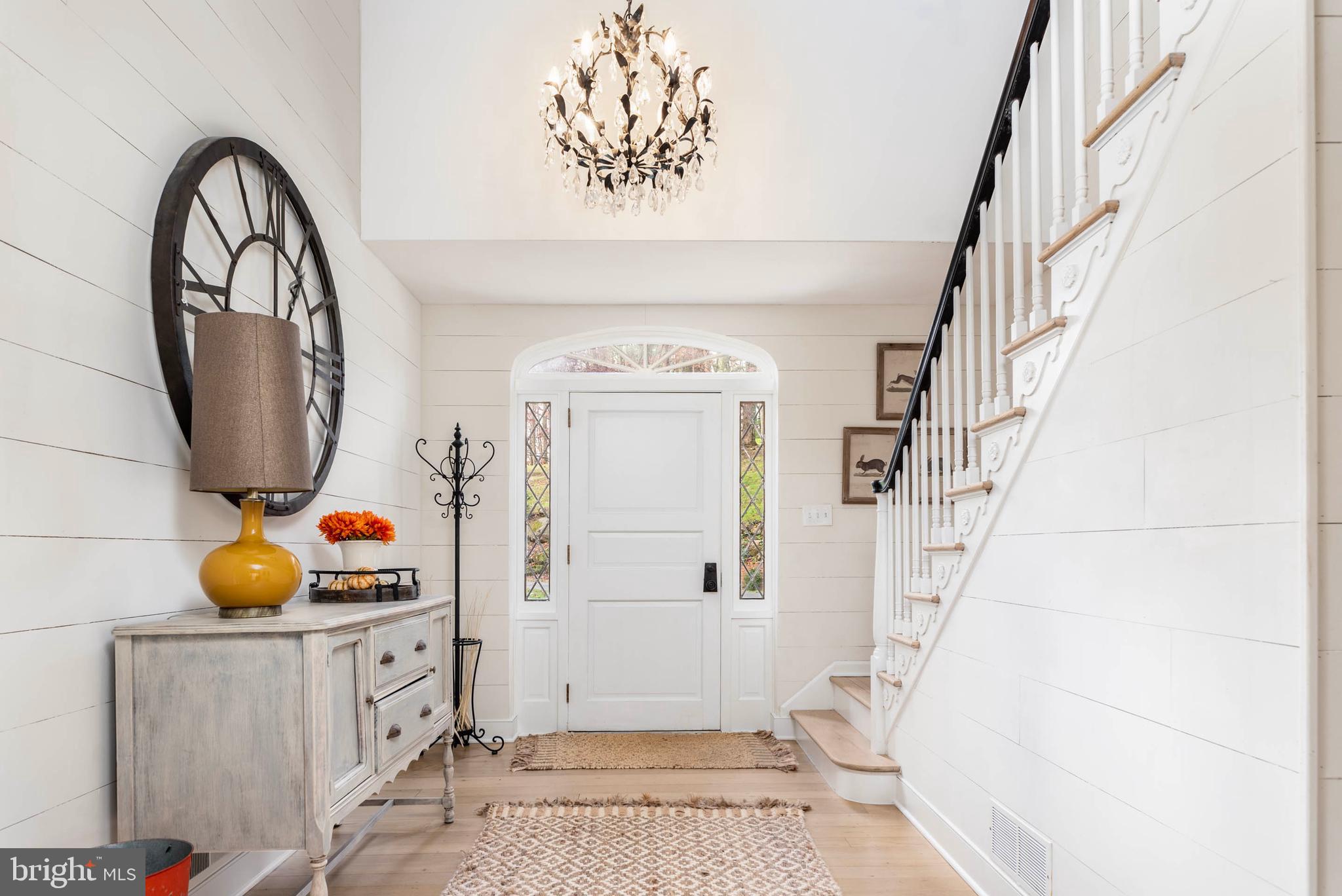 RADNOR HUNT - Residential