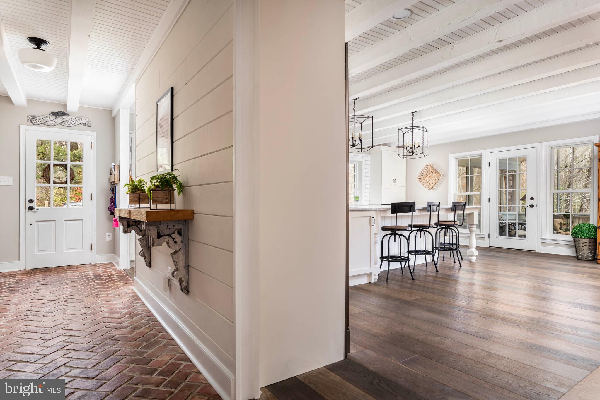 RADNOR HUNT - Residential