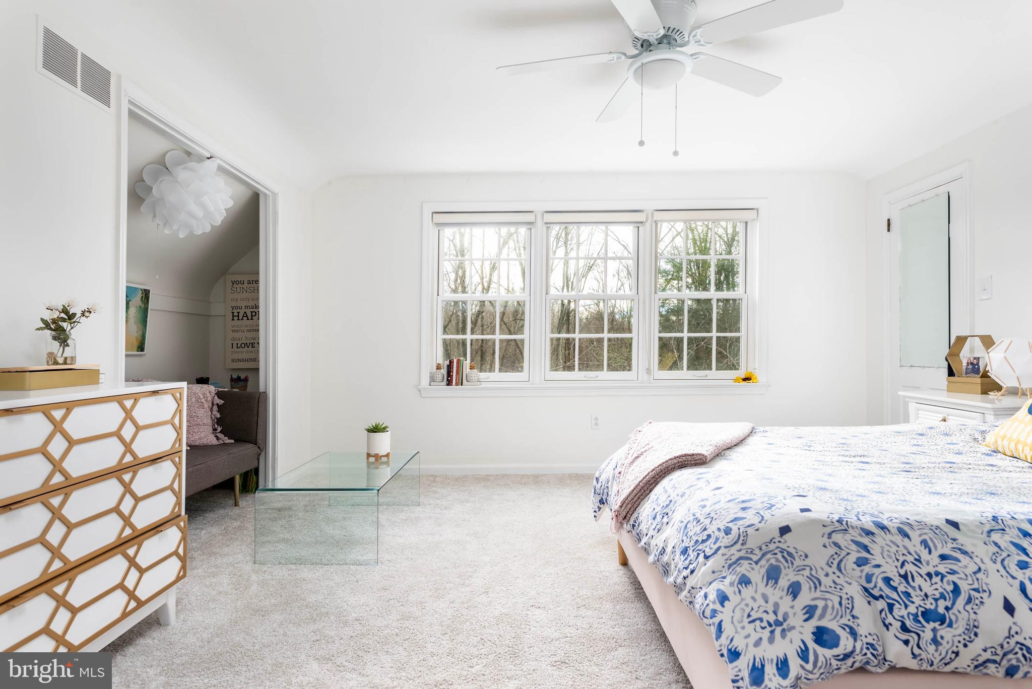 RADNOR HUNT - Residential