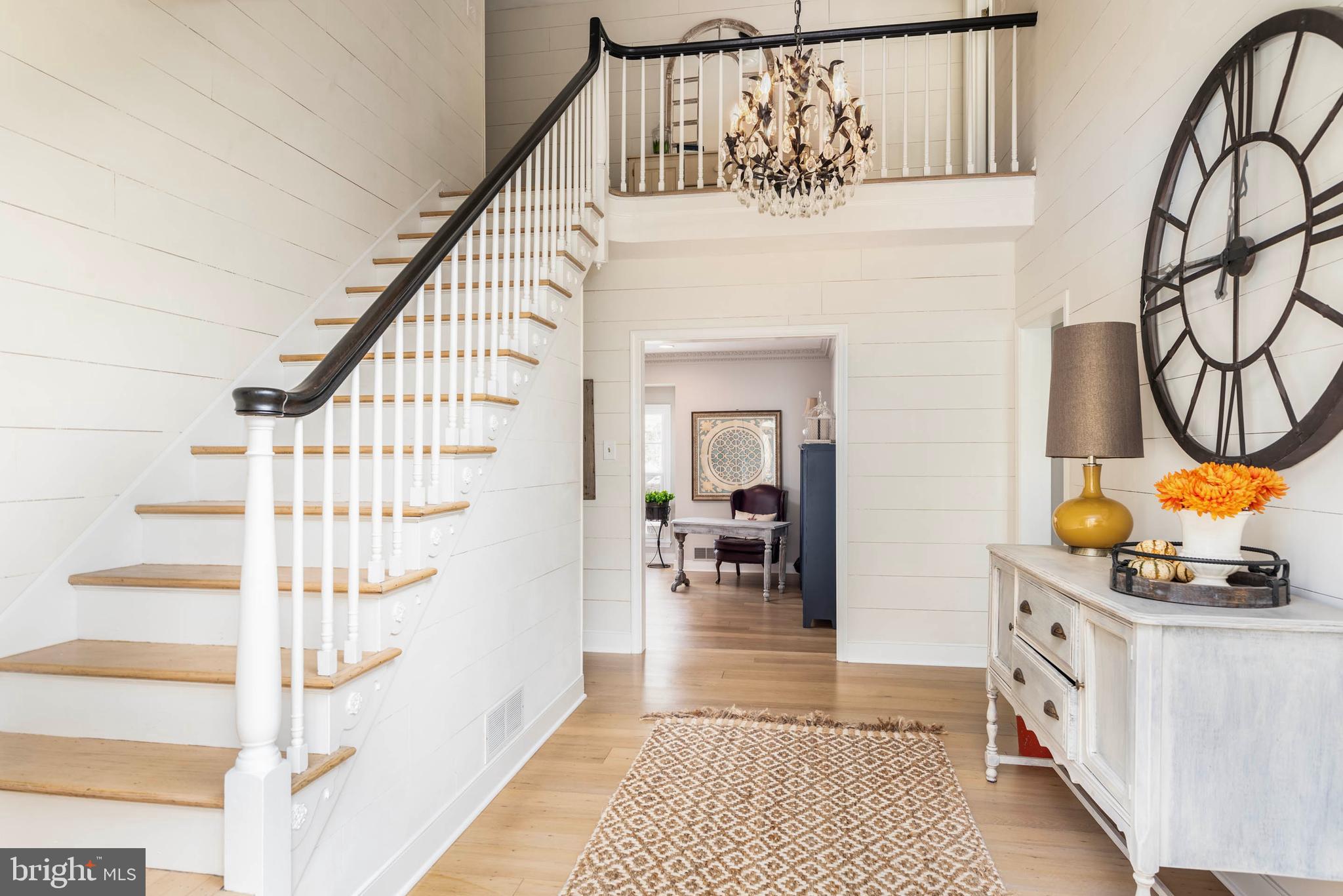 RADNOR HUNT - Residential