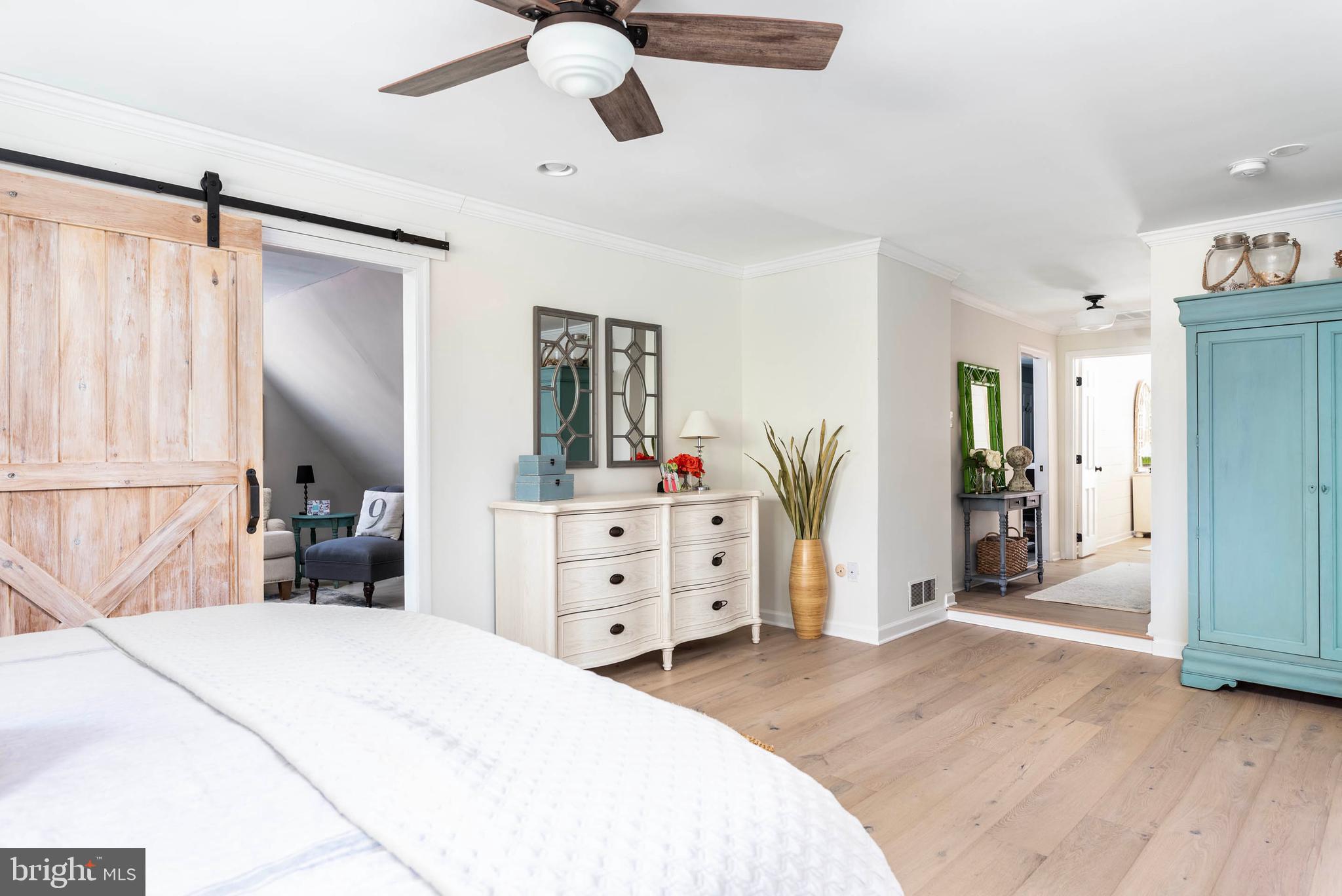 RADNOR HUNT - Residential