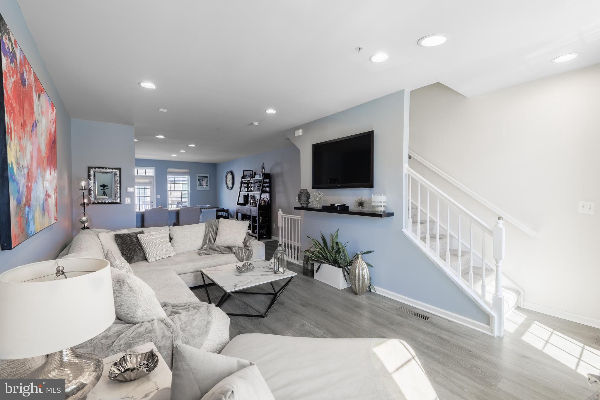 O'DONNELL SQUARE - Residential