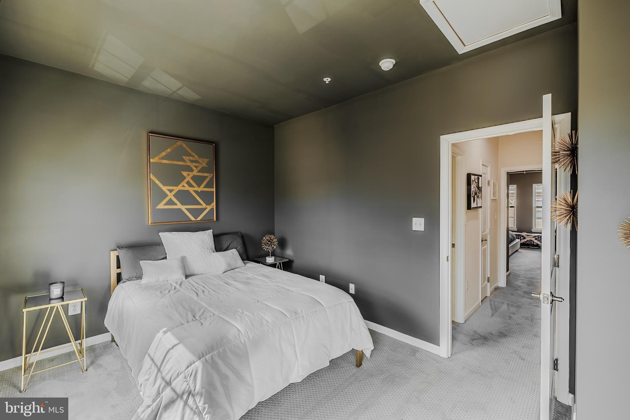 O'DONNELL SQUARE - Residential