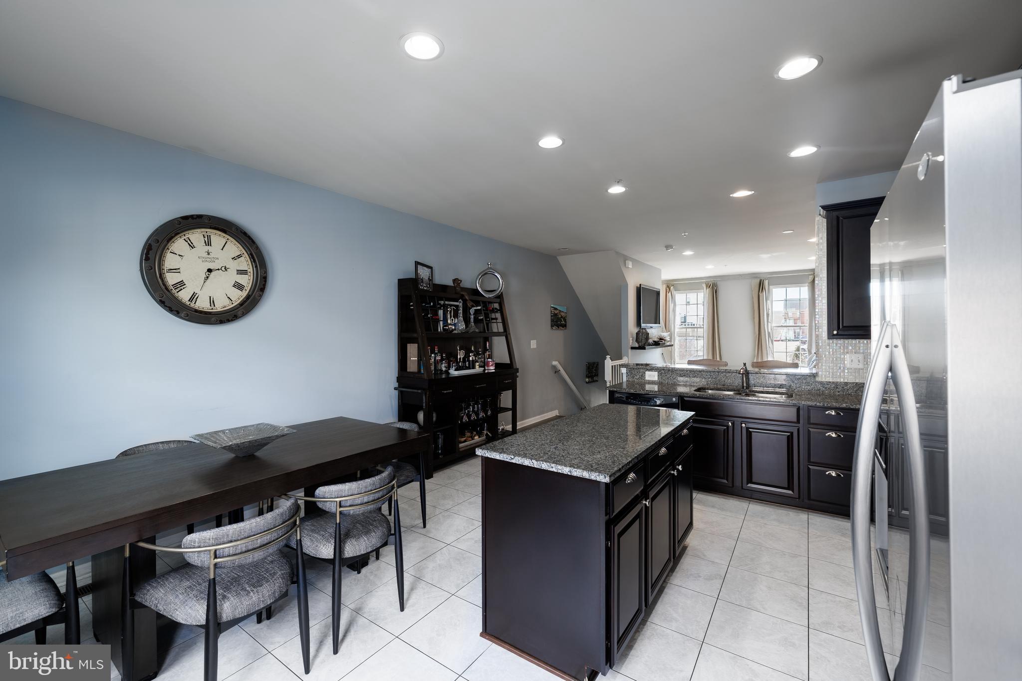 O'DONNELL SQUARE - Residential