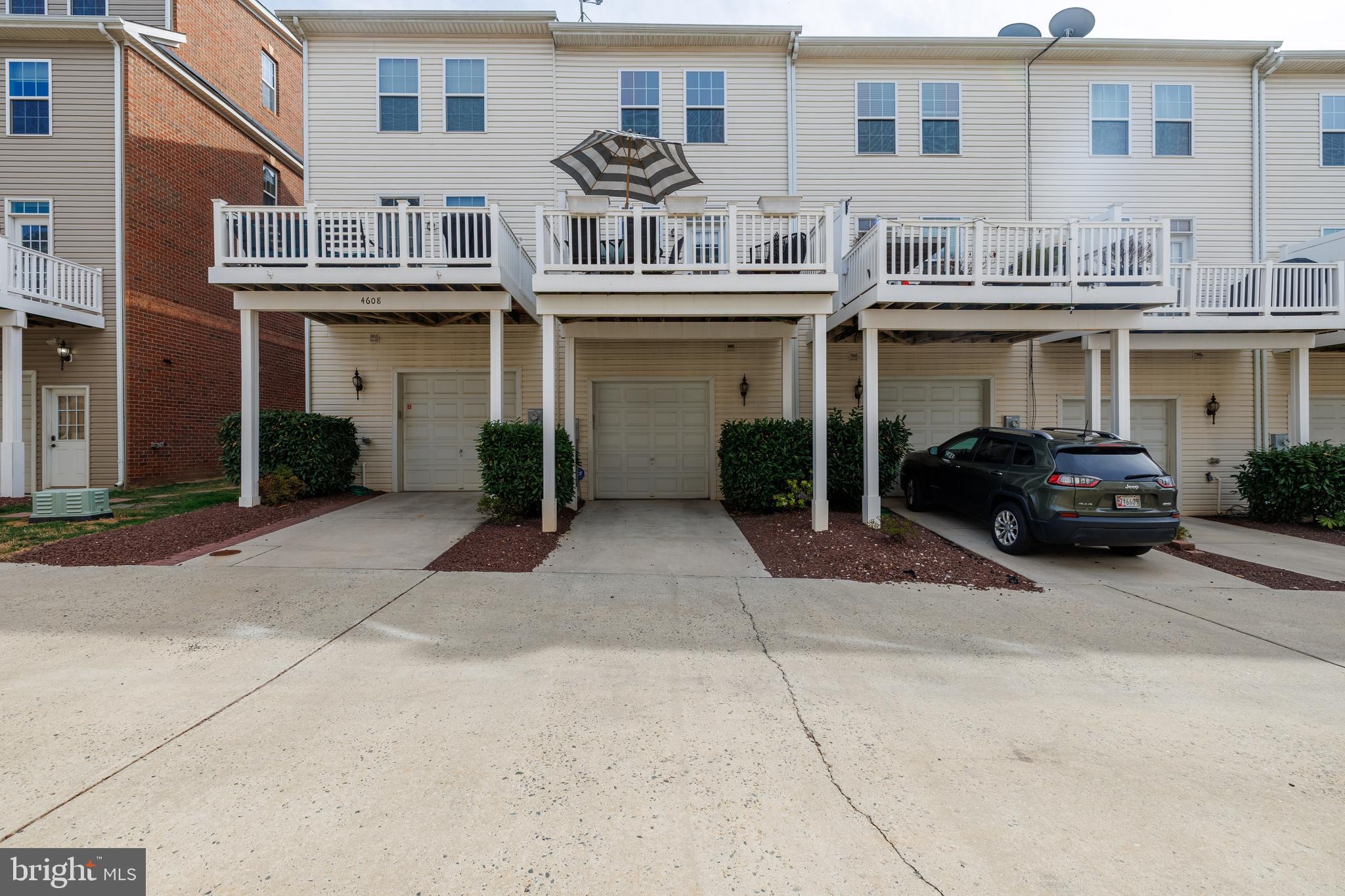 O'DONNELL SQUARE - Residential