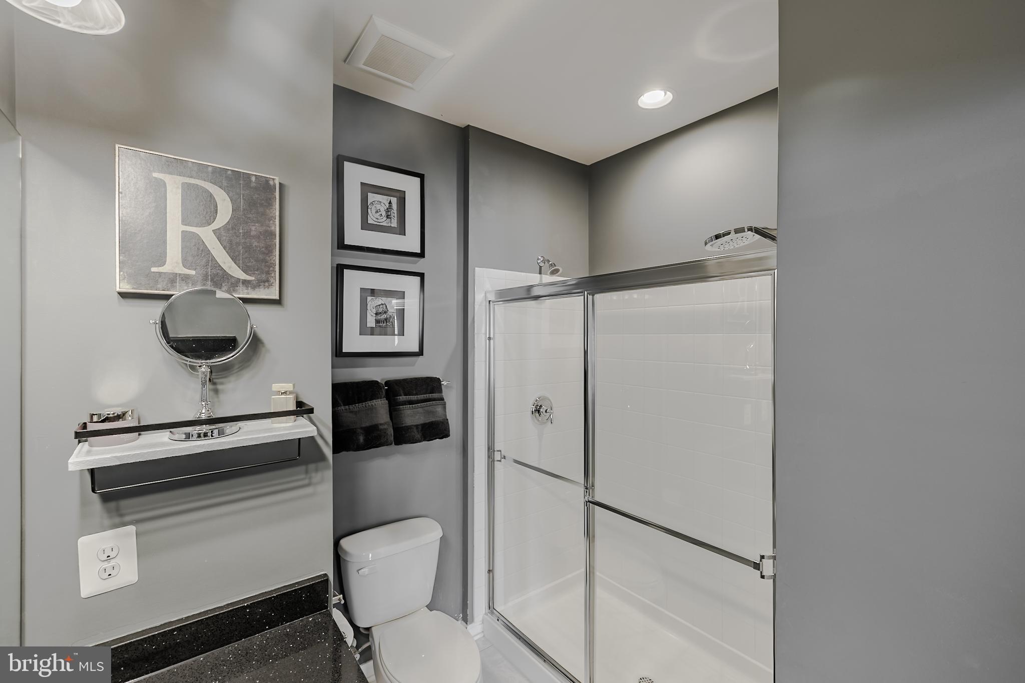 O'DONNELL SQUARE - Residential