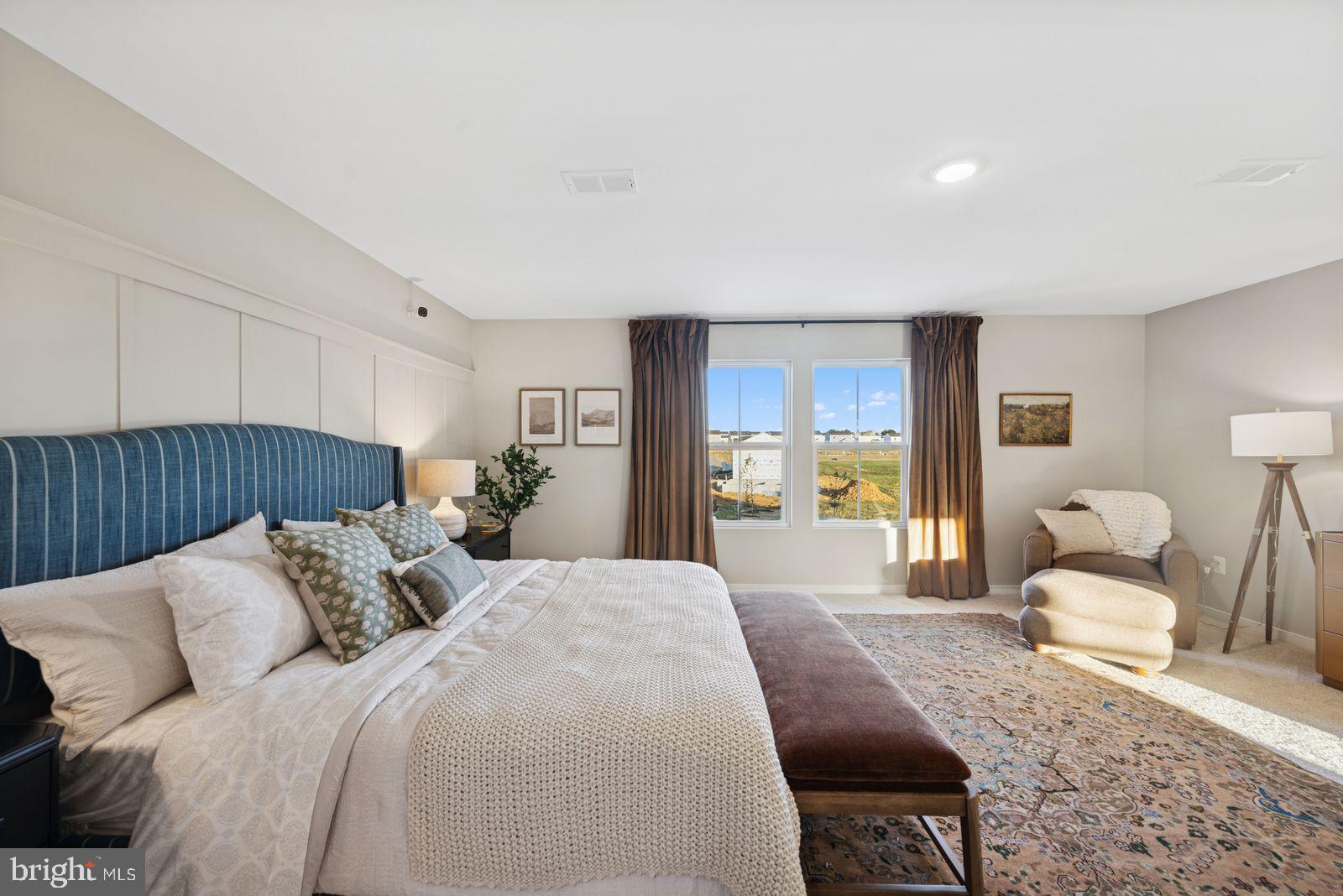 HUNTWELL WEST - Residential