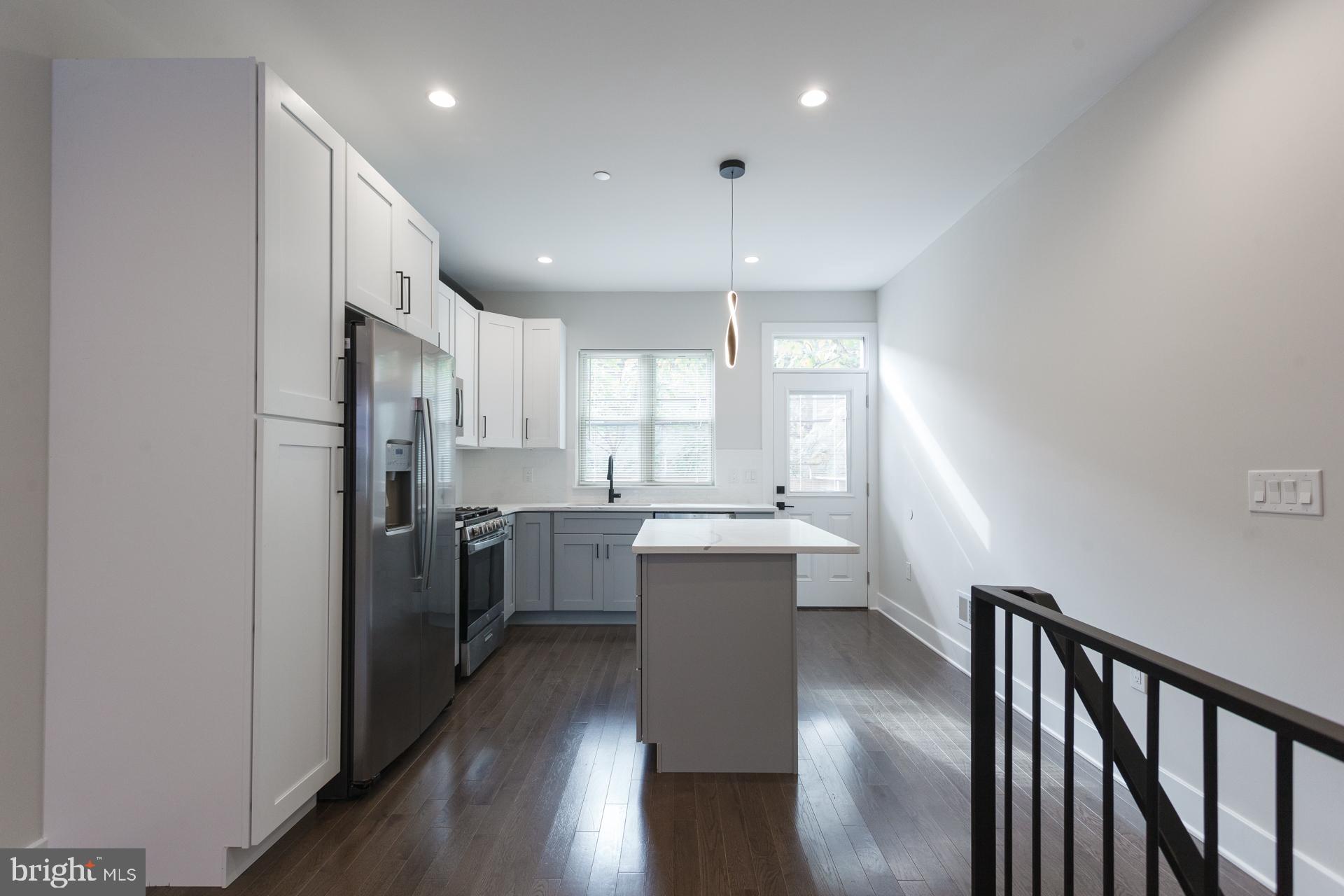 GRAYS FERRY - Residential Lease