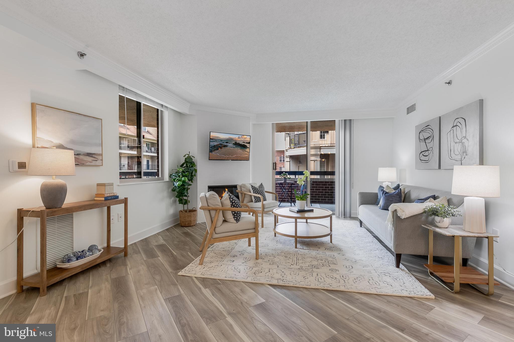 1276 N WAYNE STREET 300