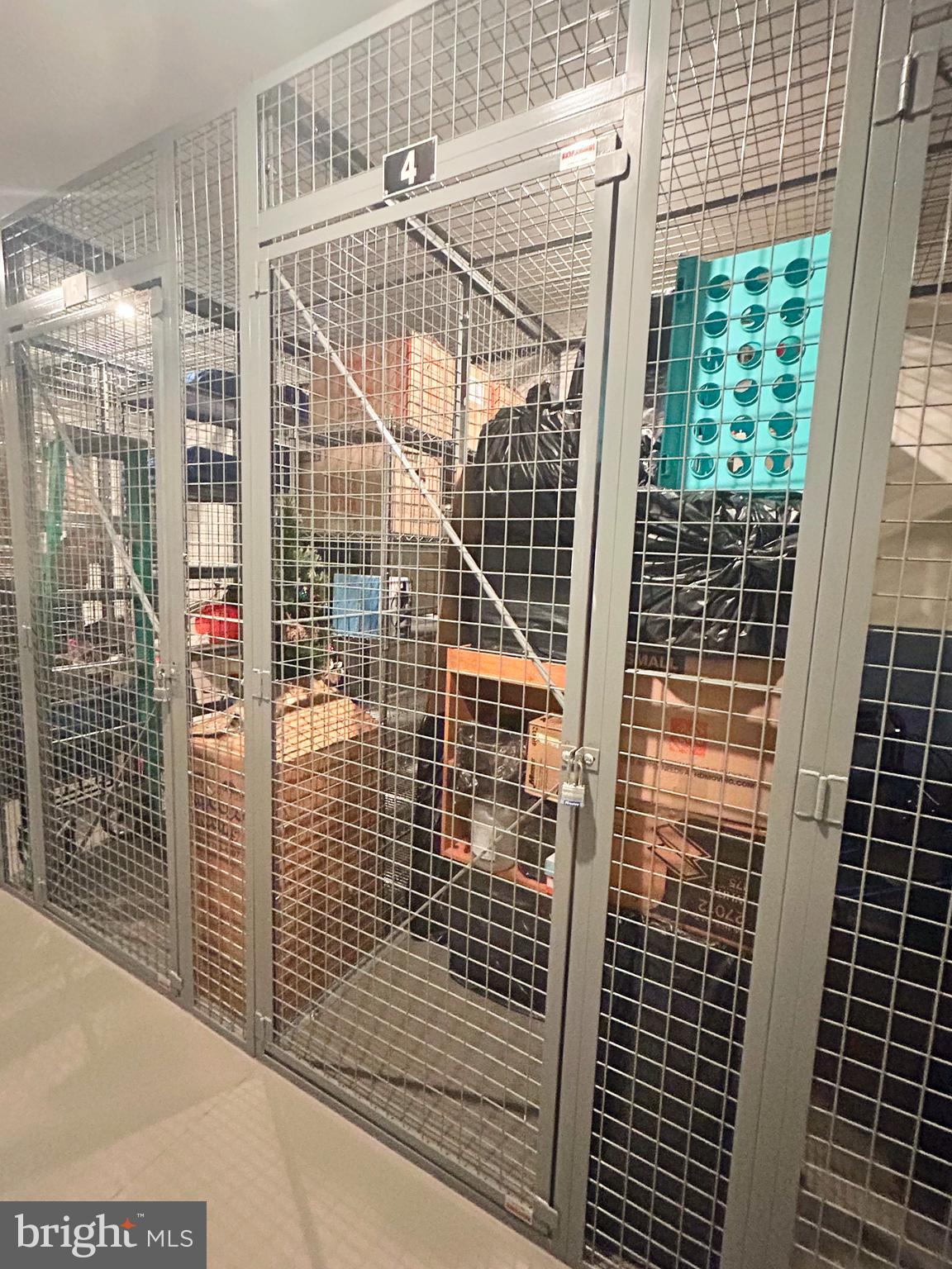 MONTEBELLO - Residential