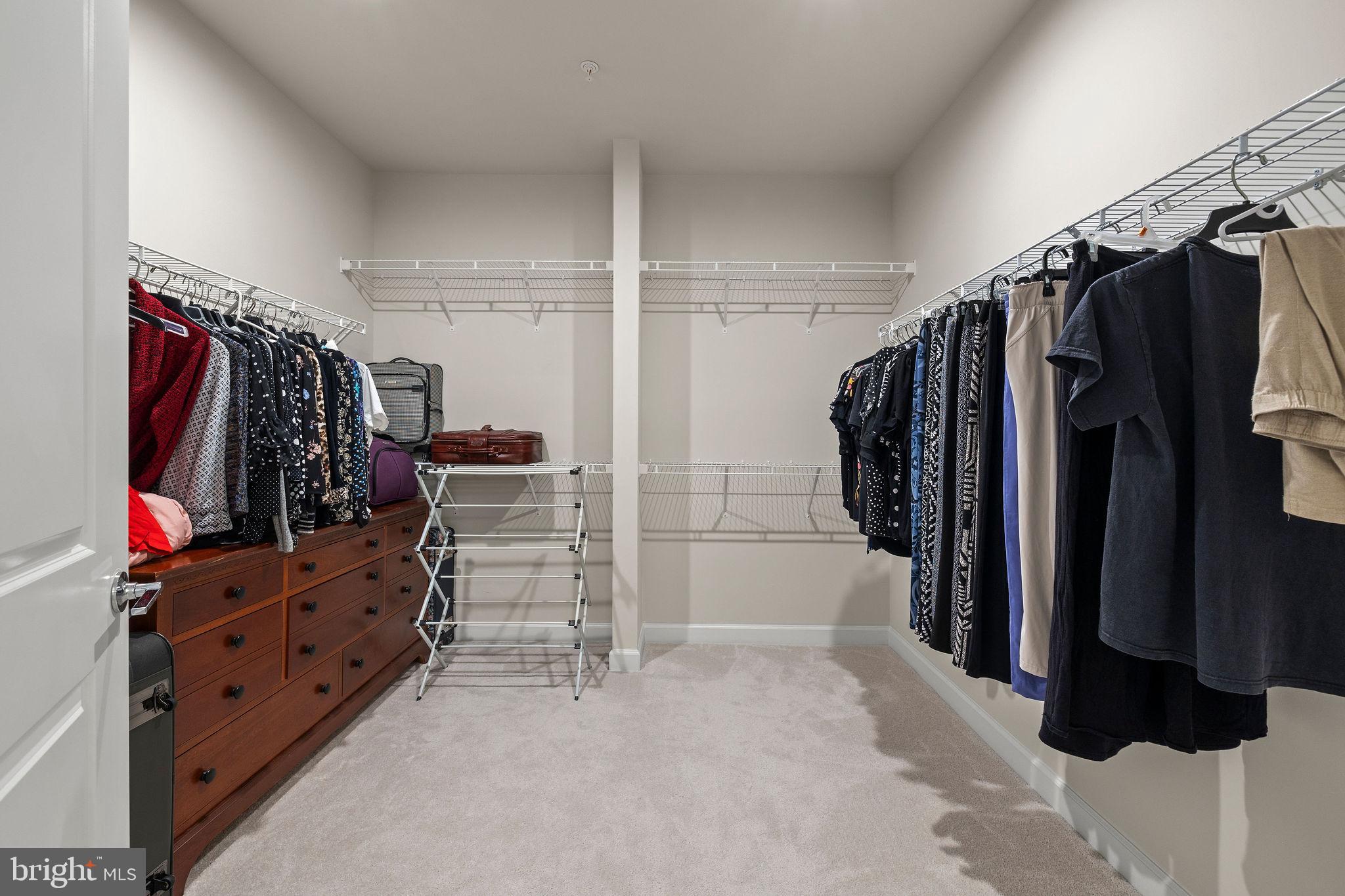 MONTEBELLO - Residential