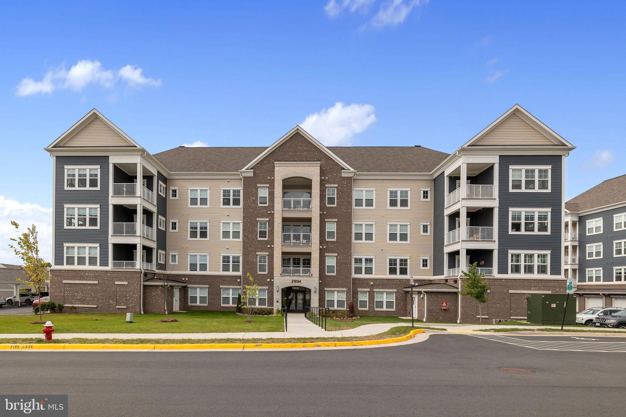 MONTEBELLO - Residential