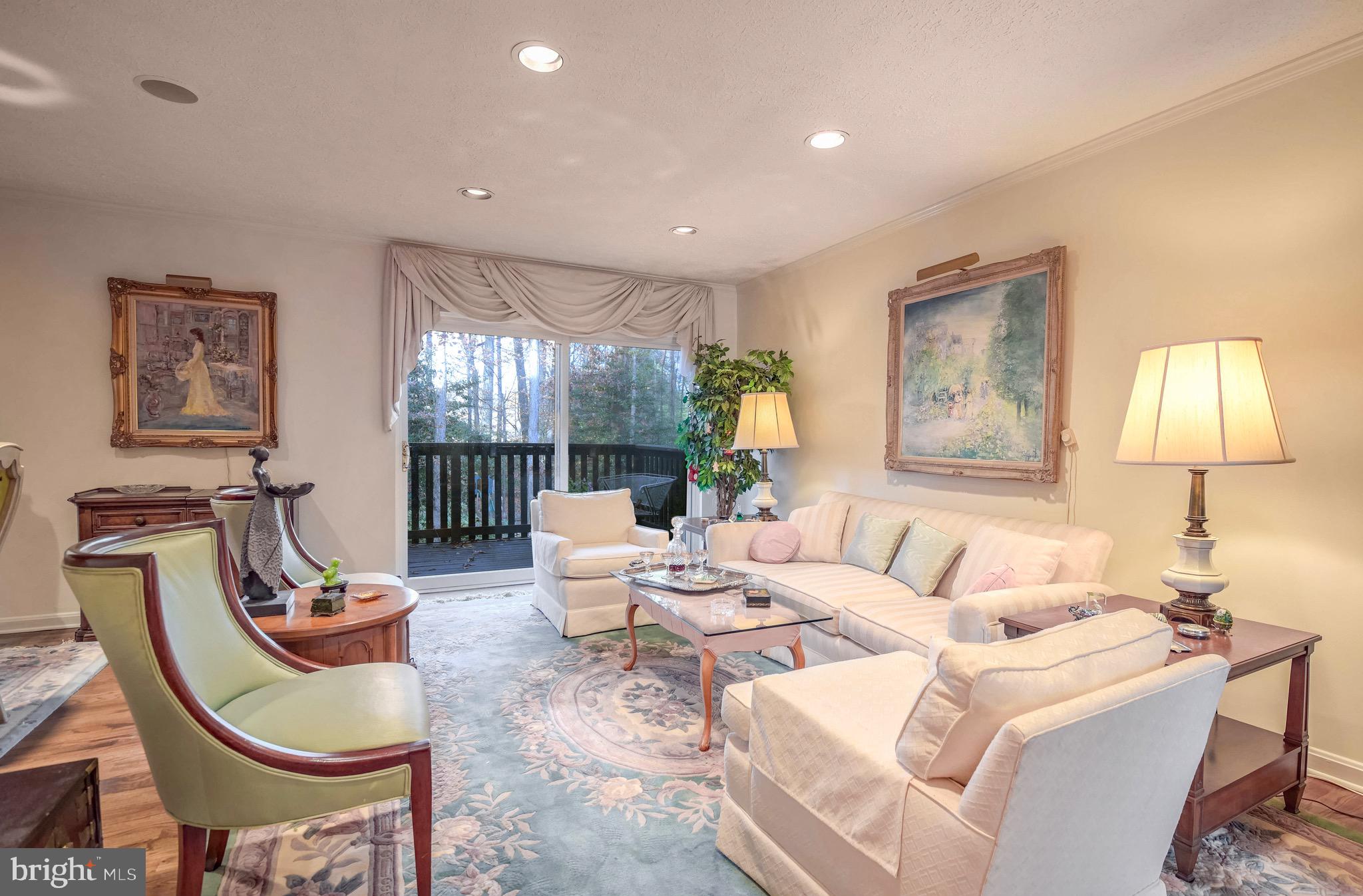 INVERNESS FOREST - Residential