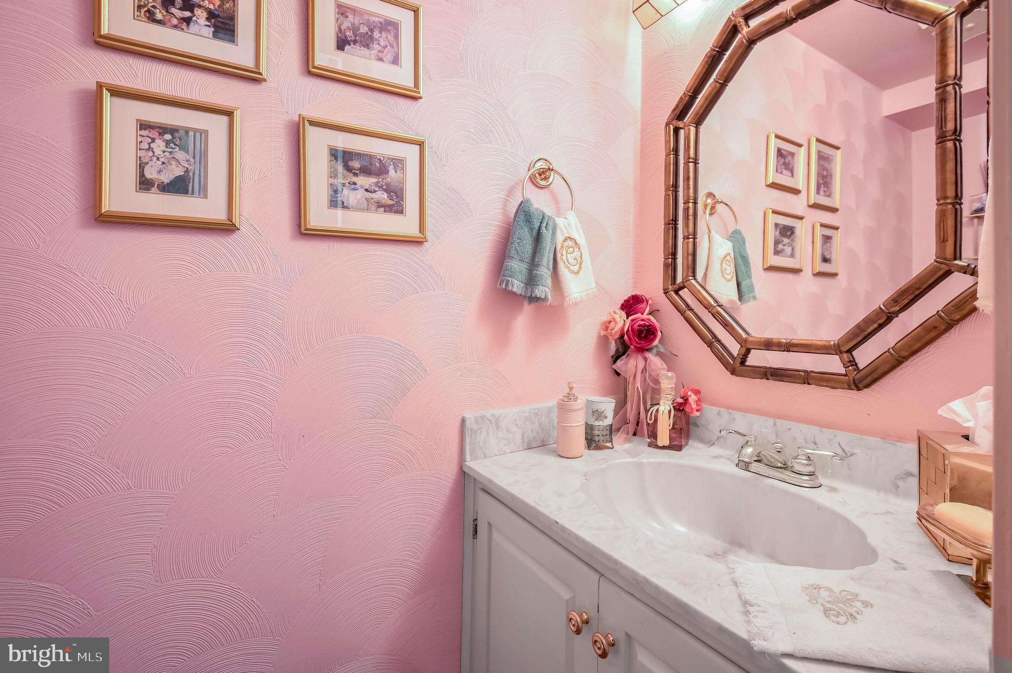 INVERNESS FOREST - Residential