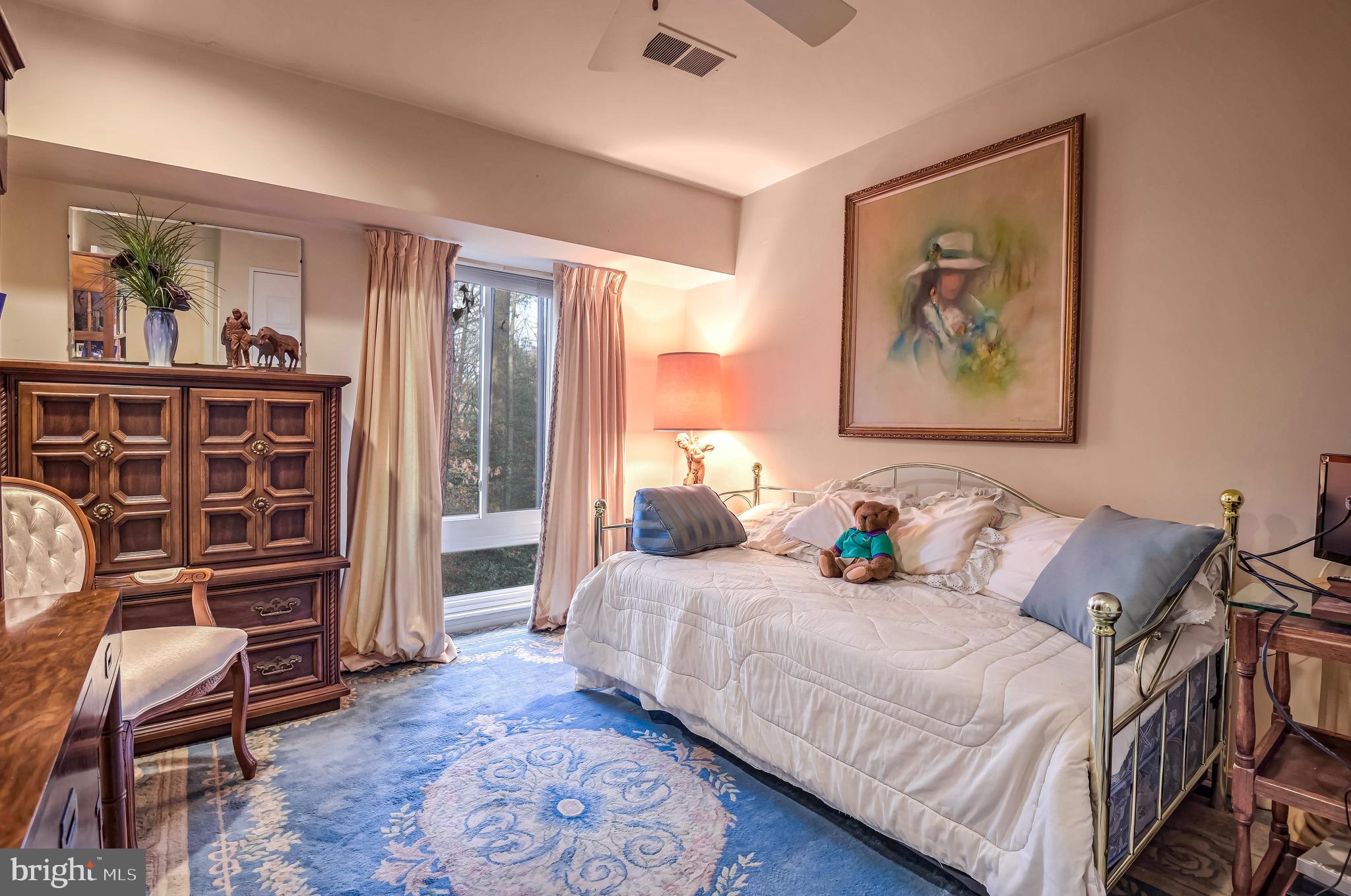 INVERNESS FOREST - Residential